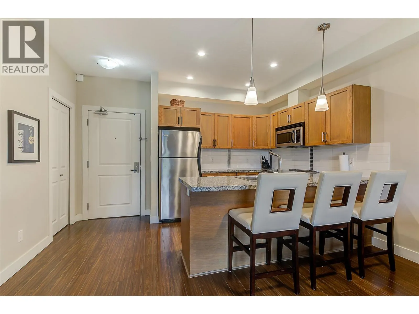 3205 Skyview Lane Unit# 205