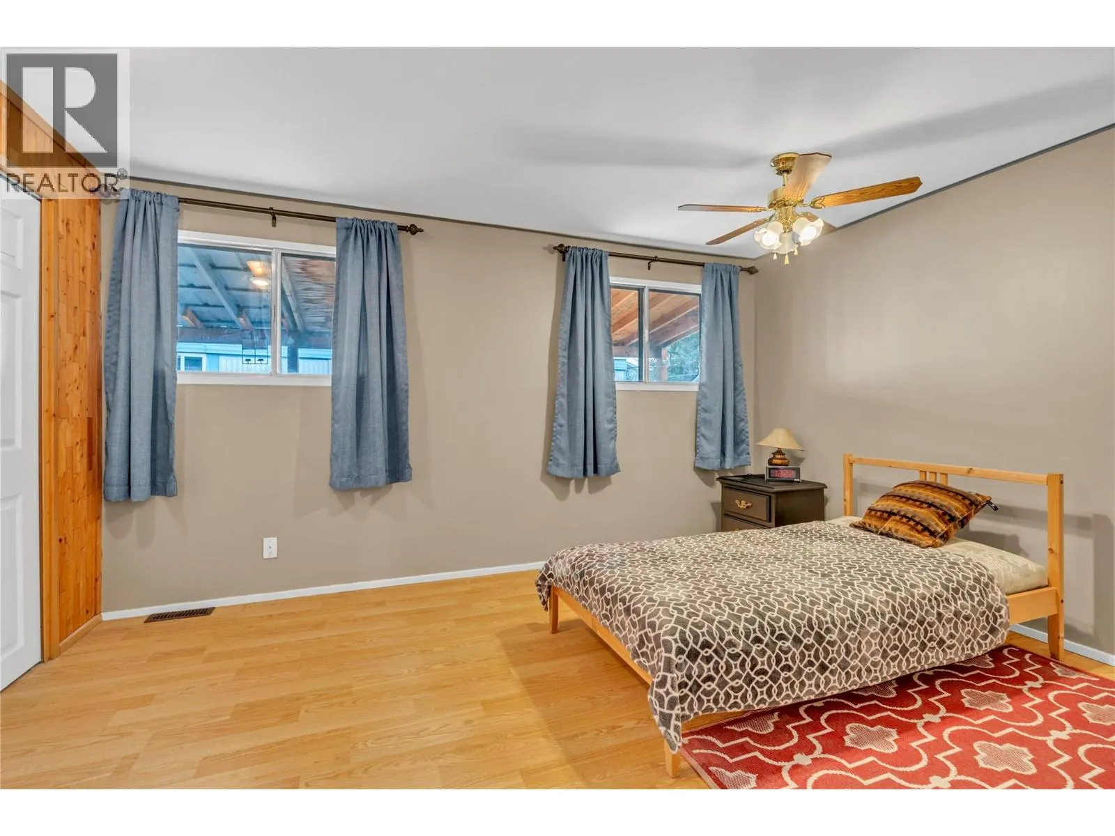 473 CORINA Avenue Unit# 24