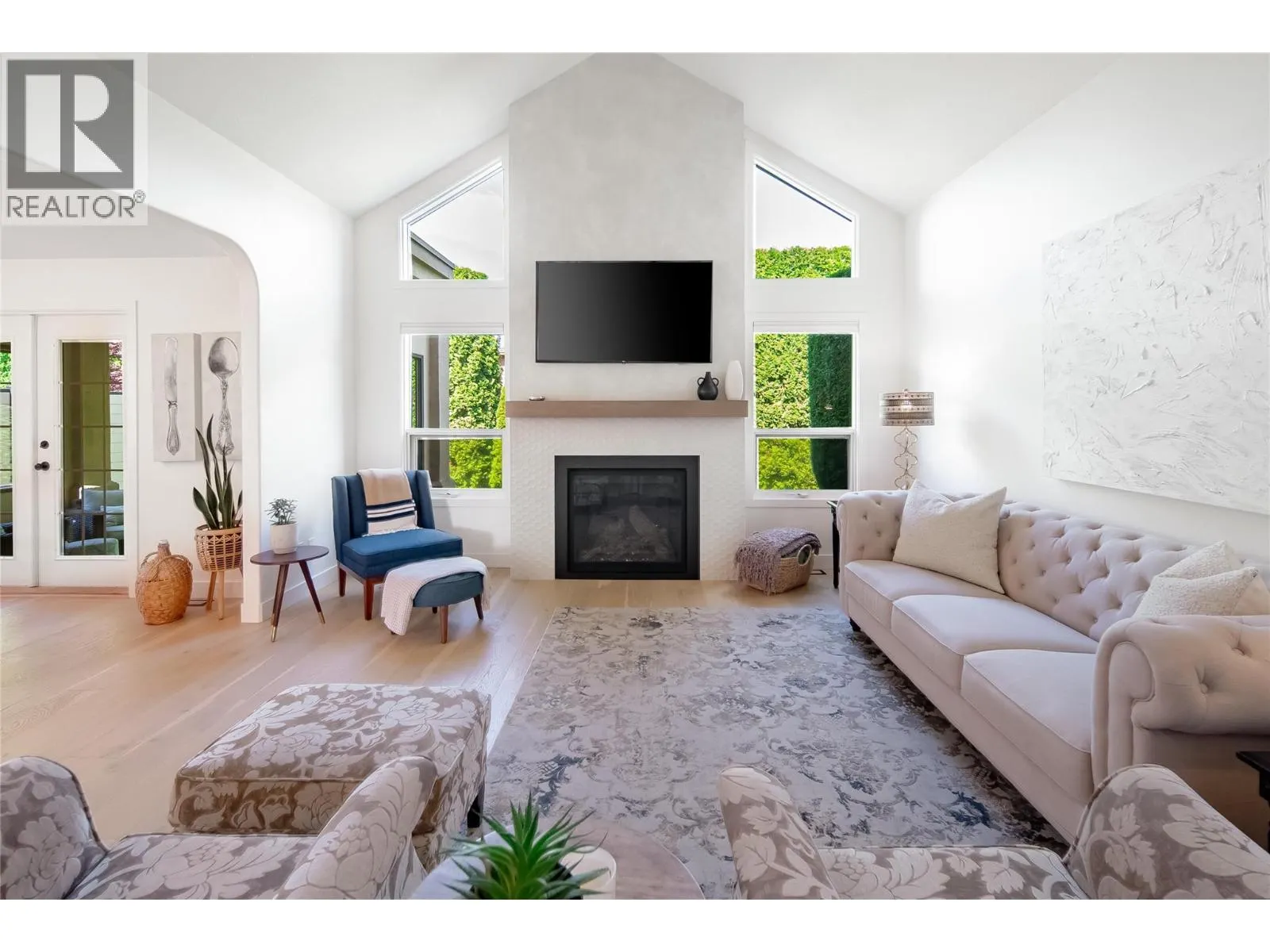 650 Lexington Drive Unit# 310