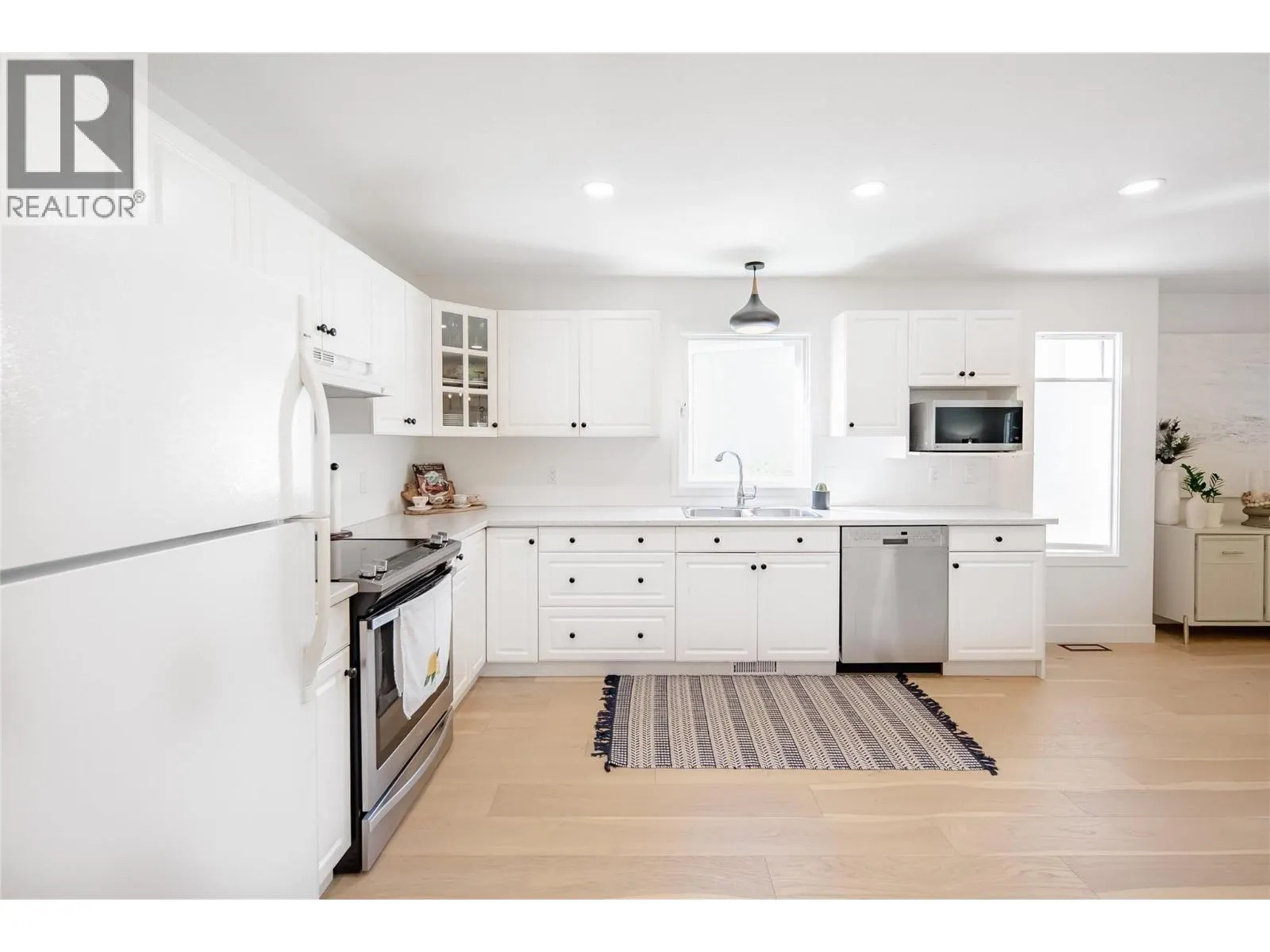 650 Lexington Drive Unit# 310