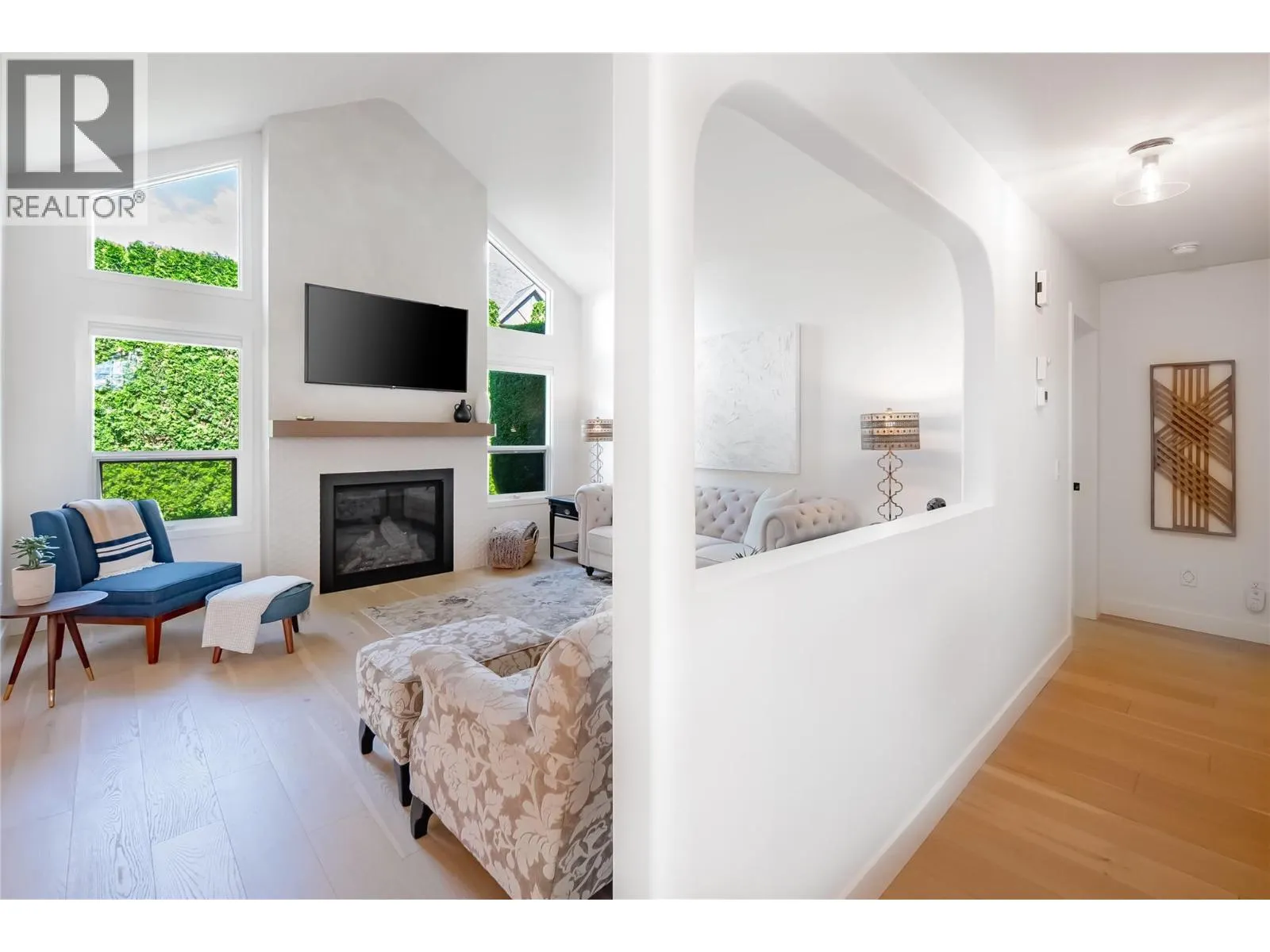 650 Lexington Drive Unit# 310