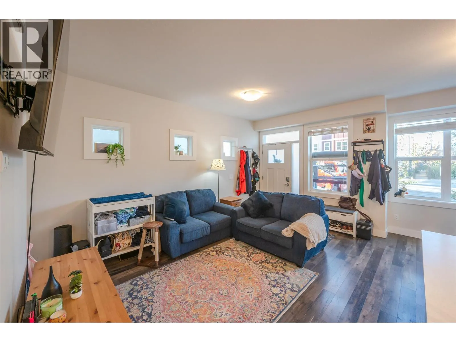 704 Revelstoke Avenue Unit# 101