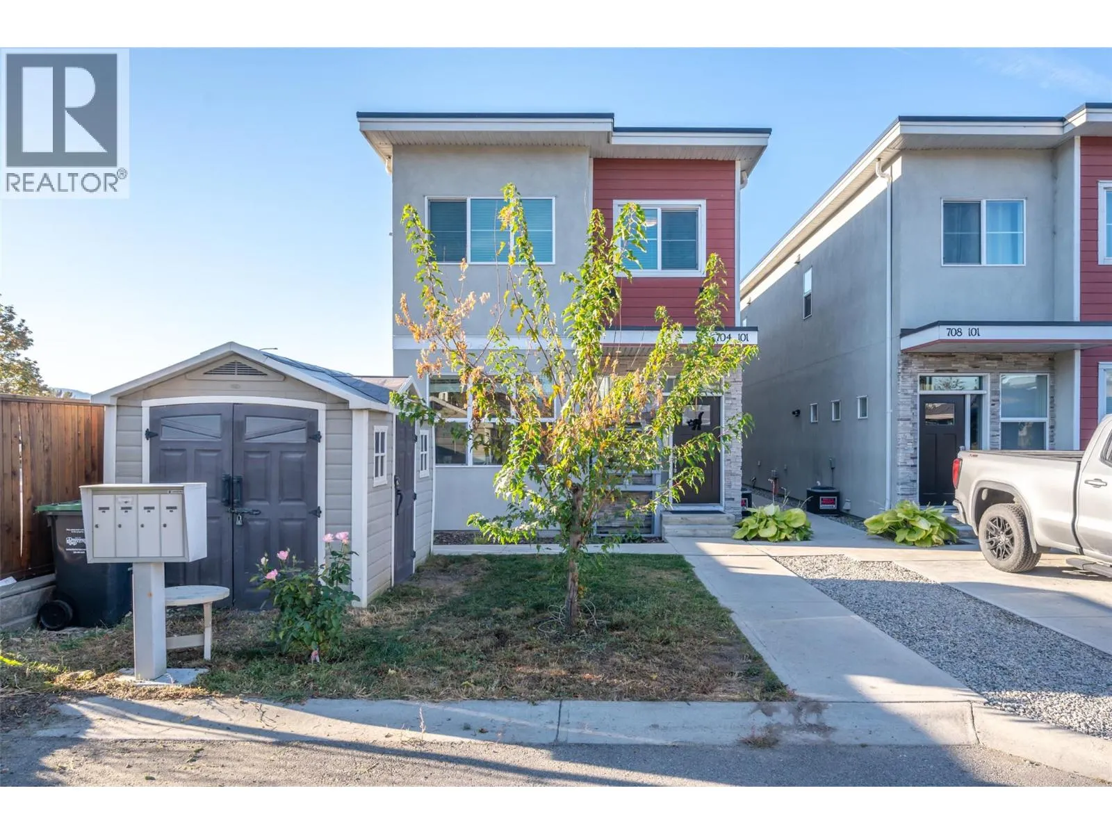 704 Revelstoke Avenue Unit# 101