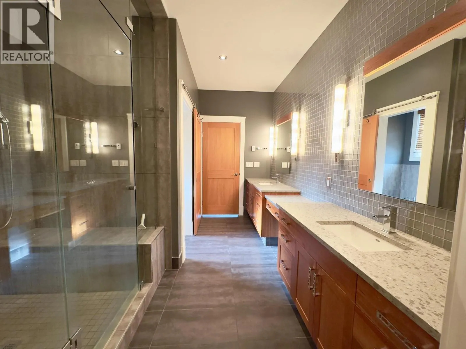 137 Westview Drive