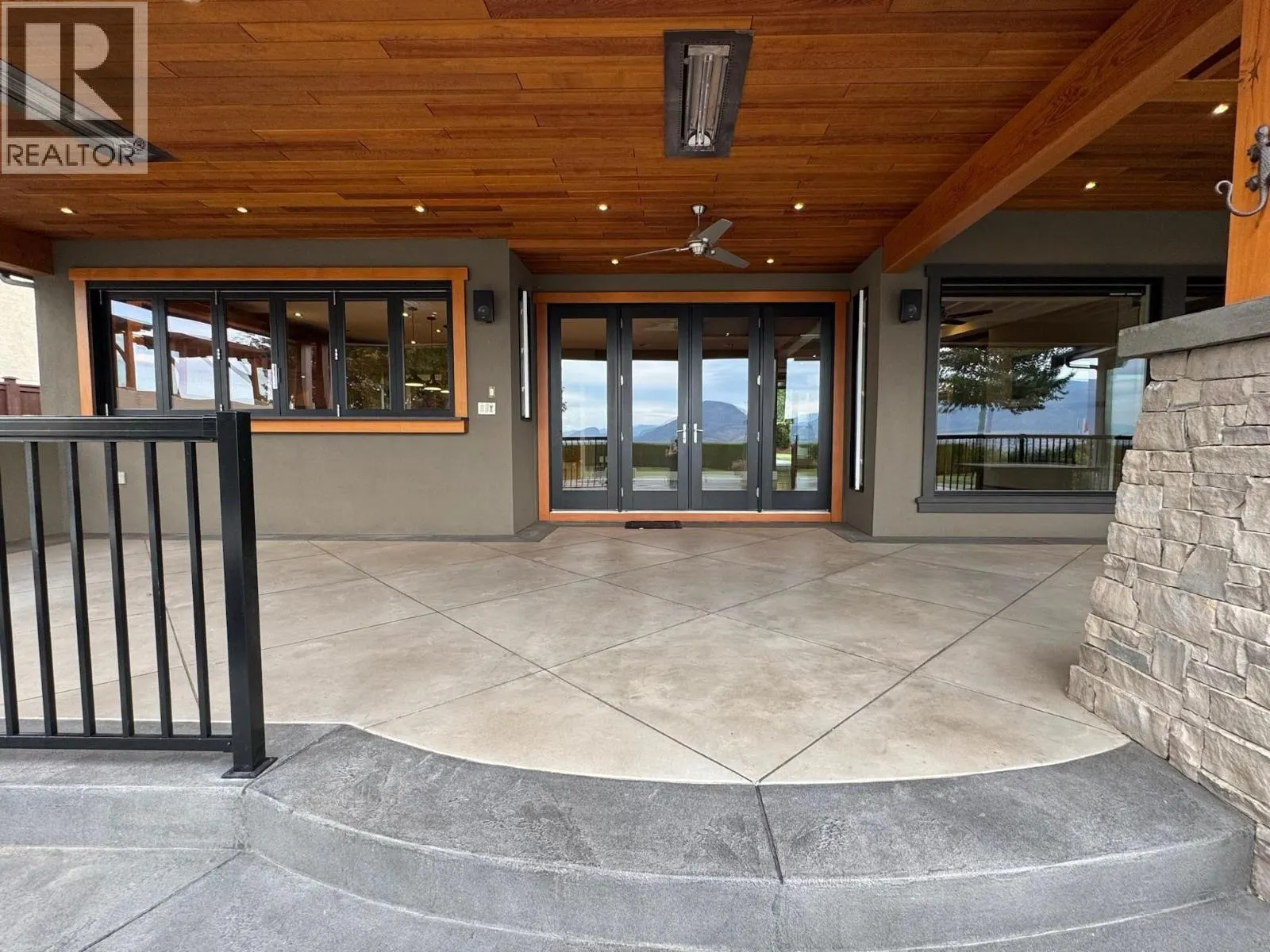 137 Westview Drive