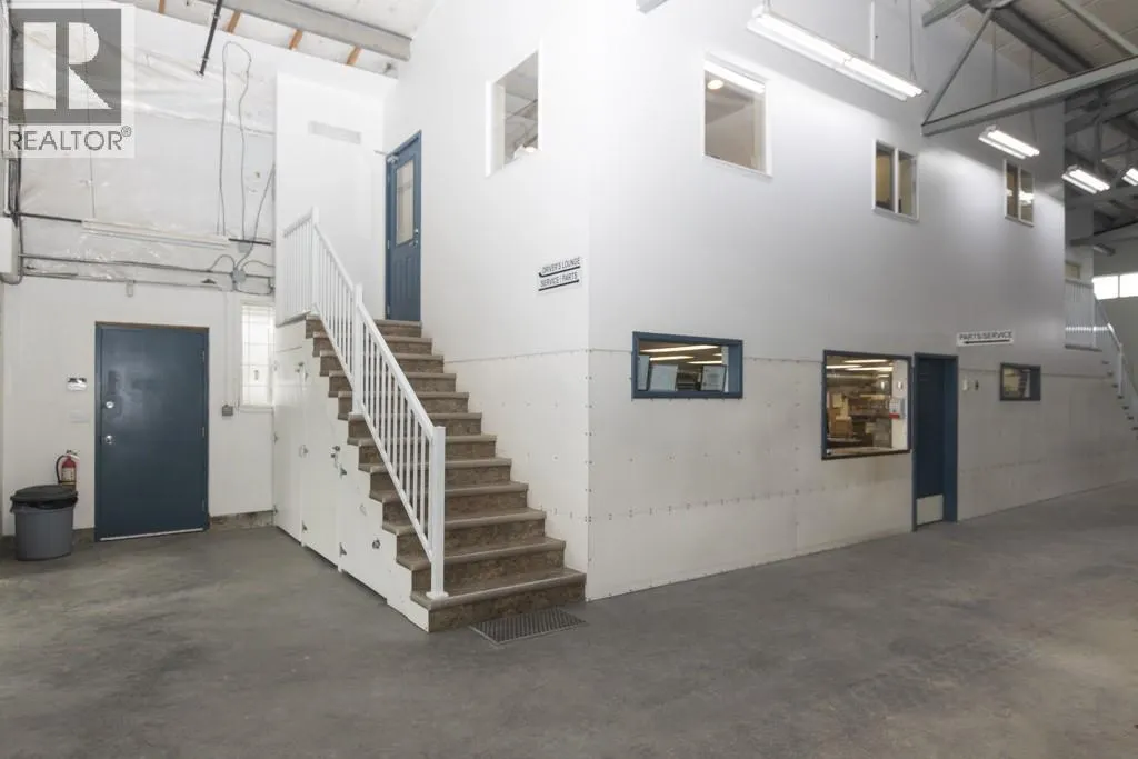 2376 Boulder Road