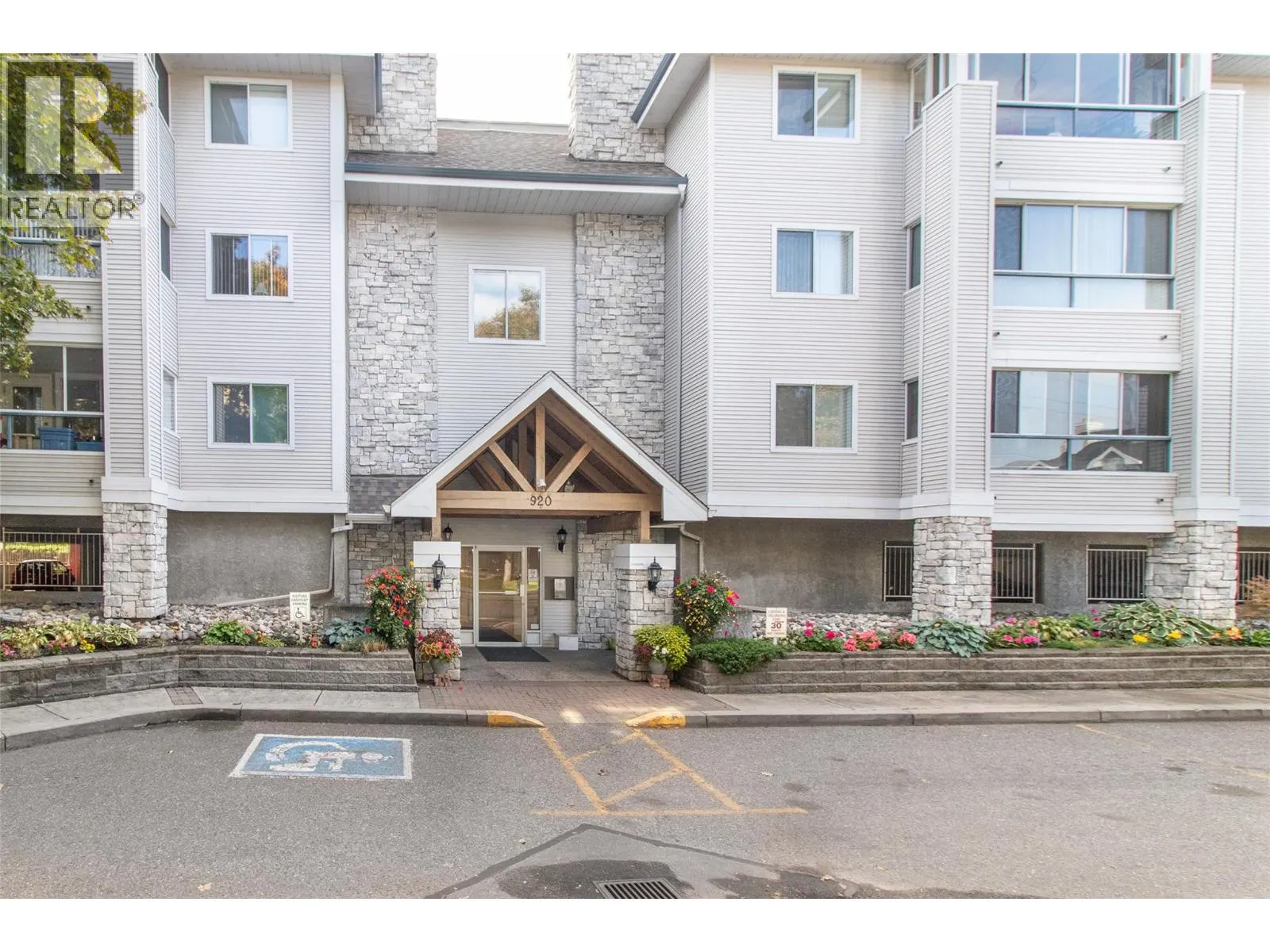 920 Glenwood Avenue Unit# 103