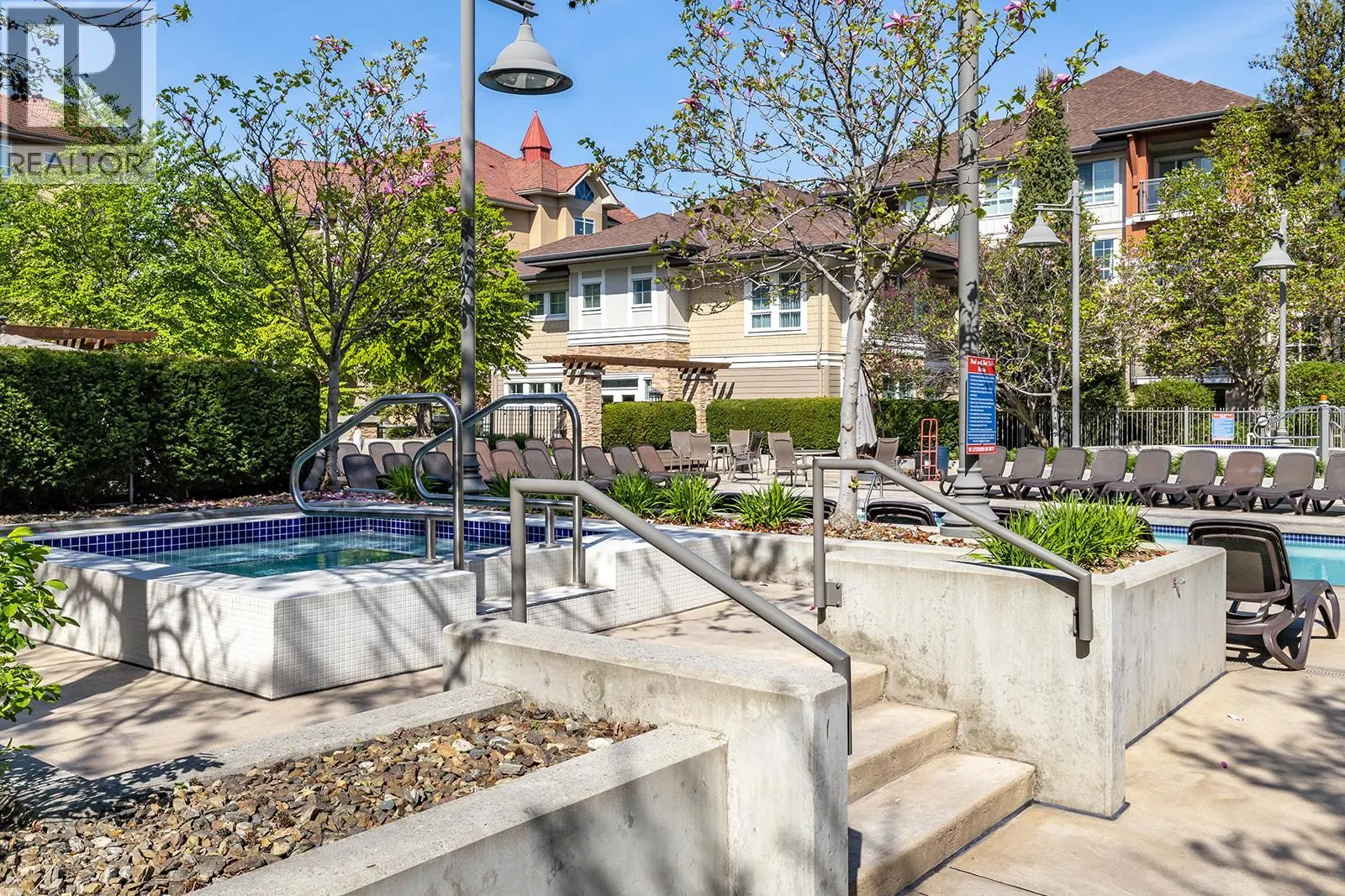 1075 Sunset Drive Unit# 2407