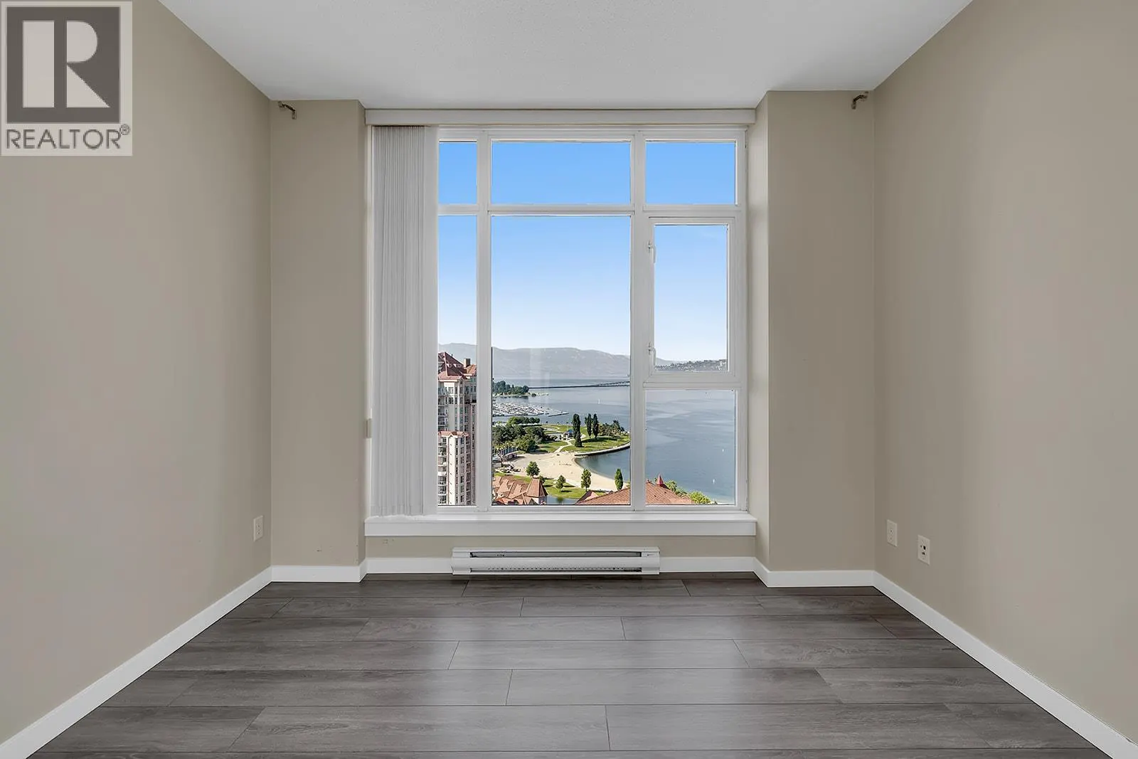 1075 Sunset Drive Unit# 2407