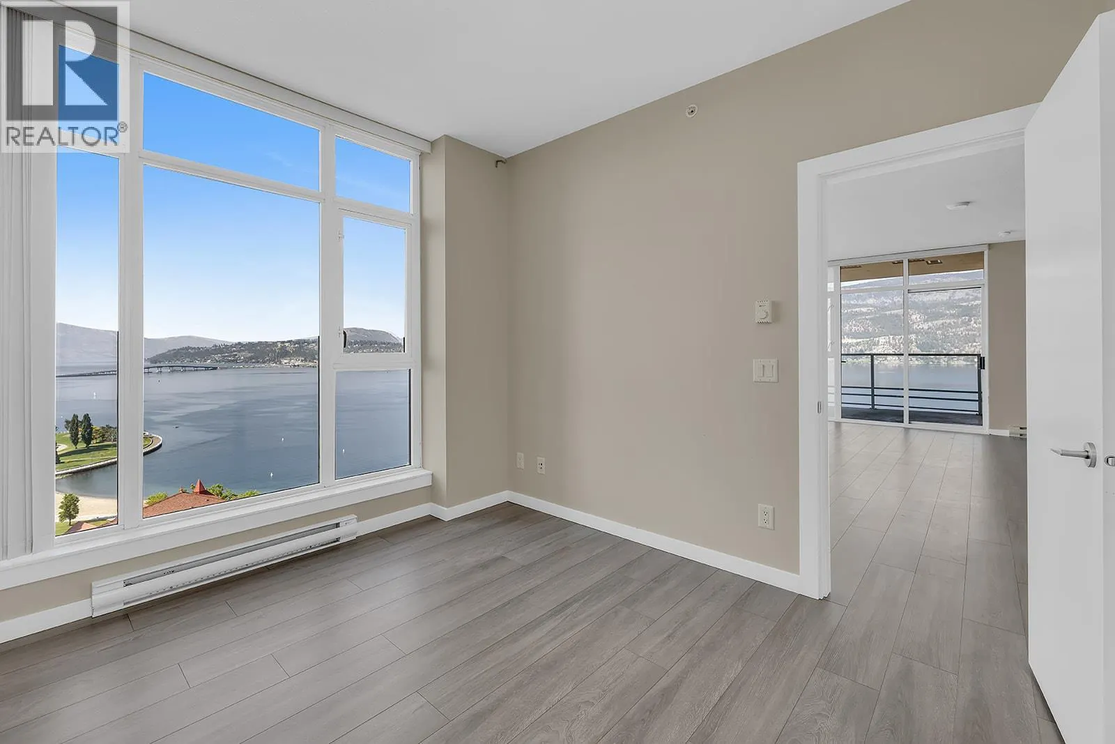 1075 Sunset Drive Unit# 2407