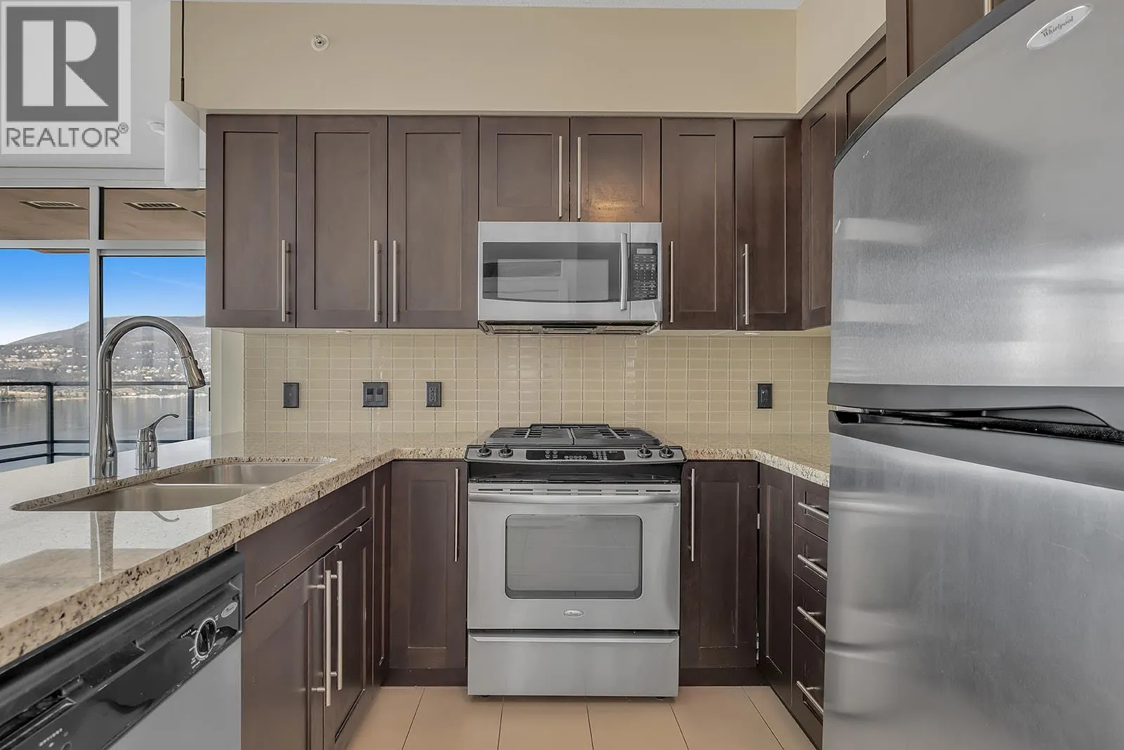 1075 Sunset Drive Unit# 2407