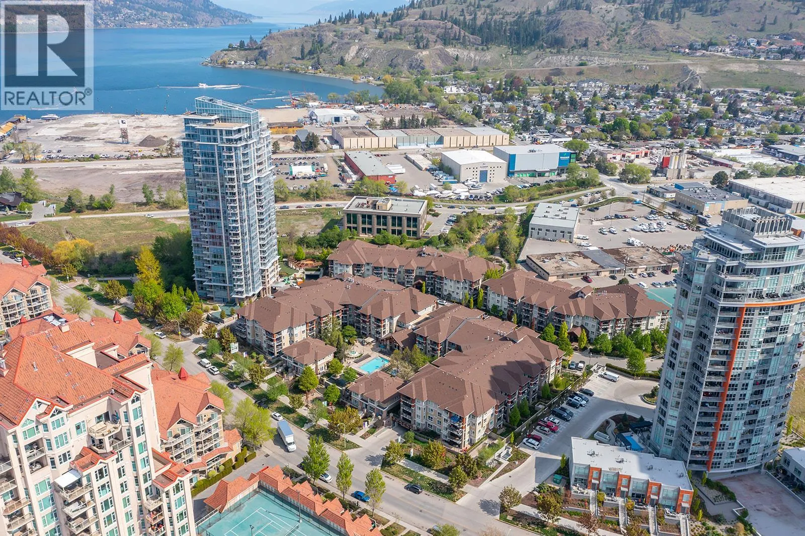 1075 Sunset Drive Unit# 2407