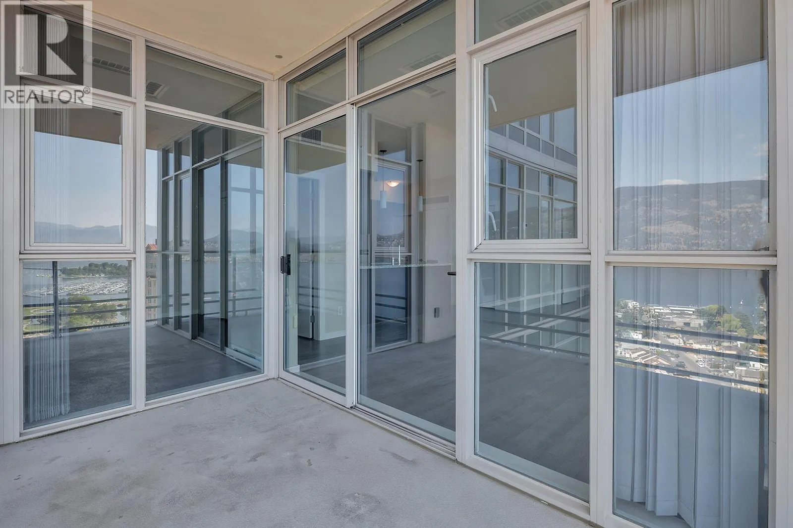 1075 Sunset Drive Unit# 2407