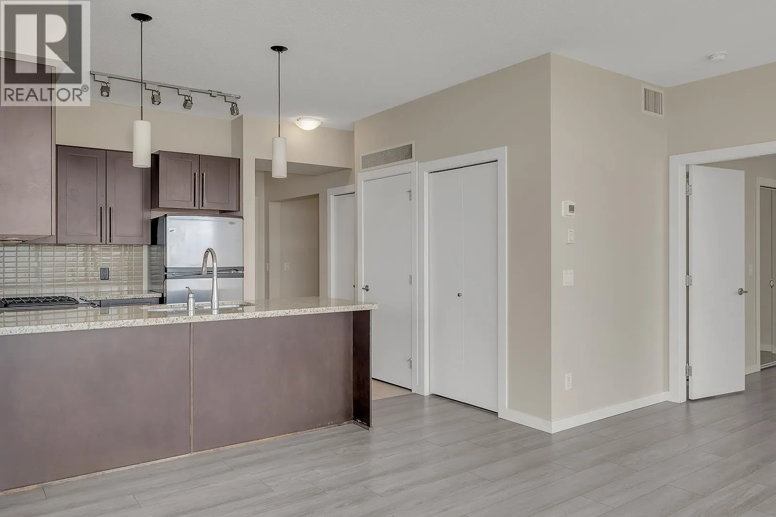1075 Sunset Drive Unit# 2407