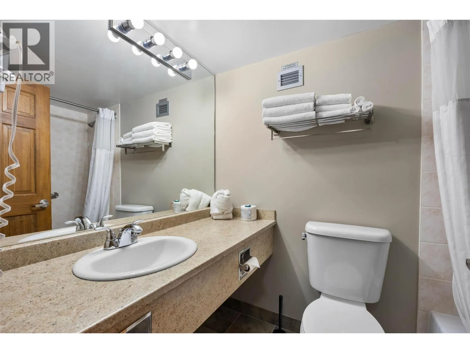 3220 Village Way Unit# 346