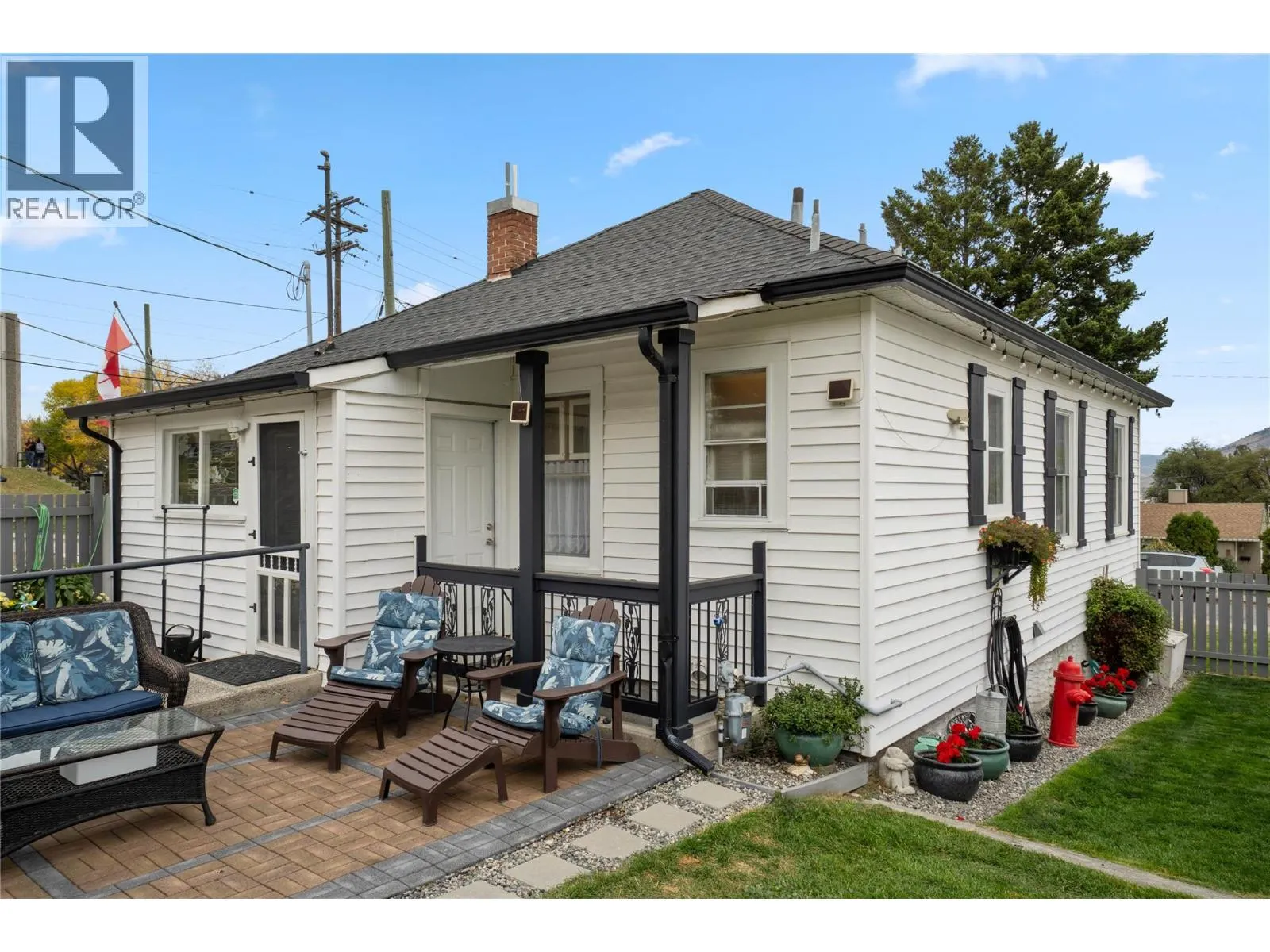 905 Munro Street