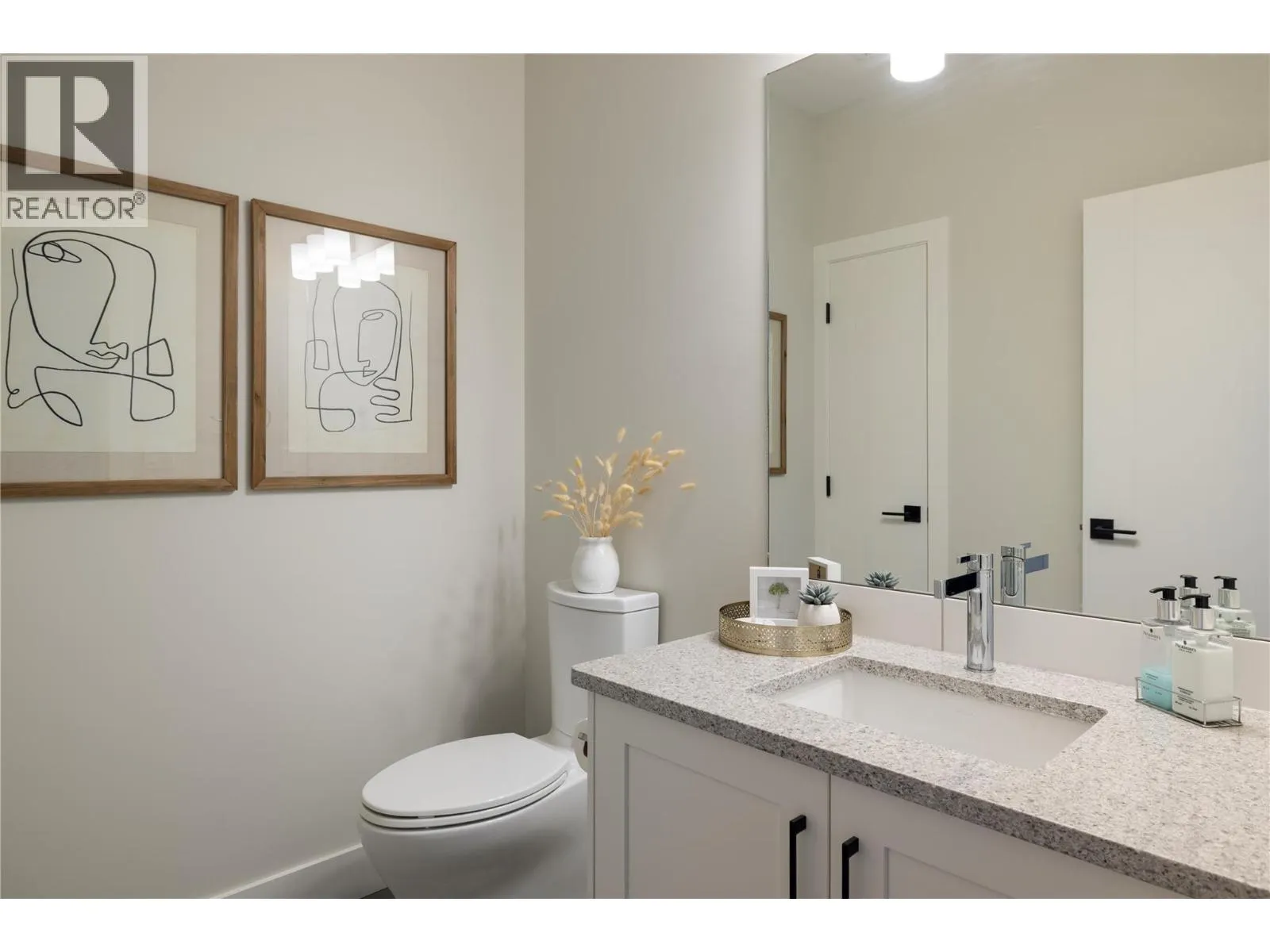 1000 Mt Robson Place Unit# 34