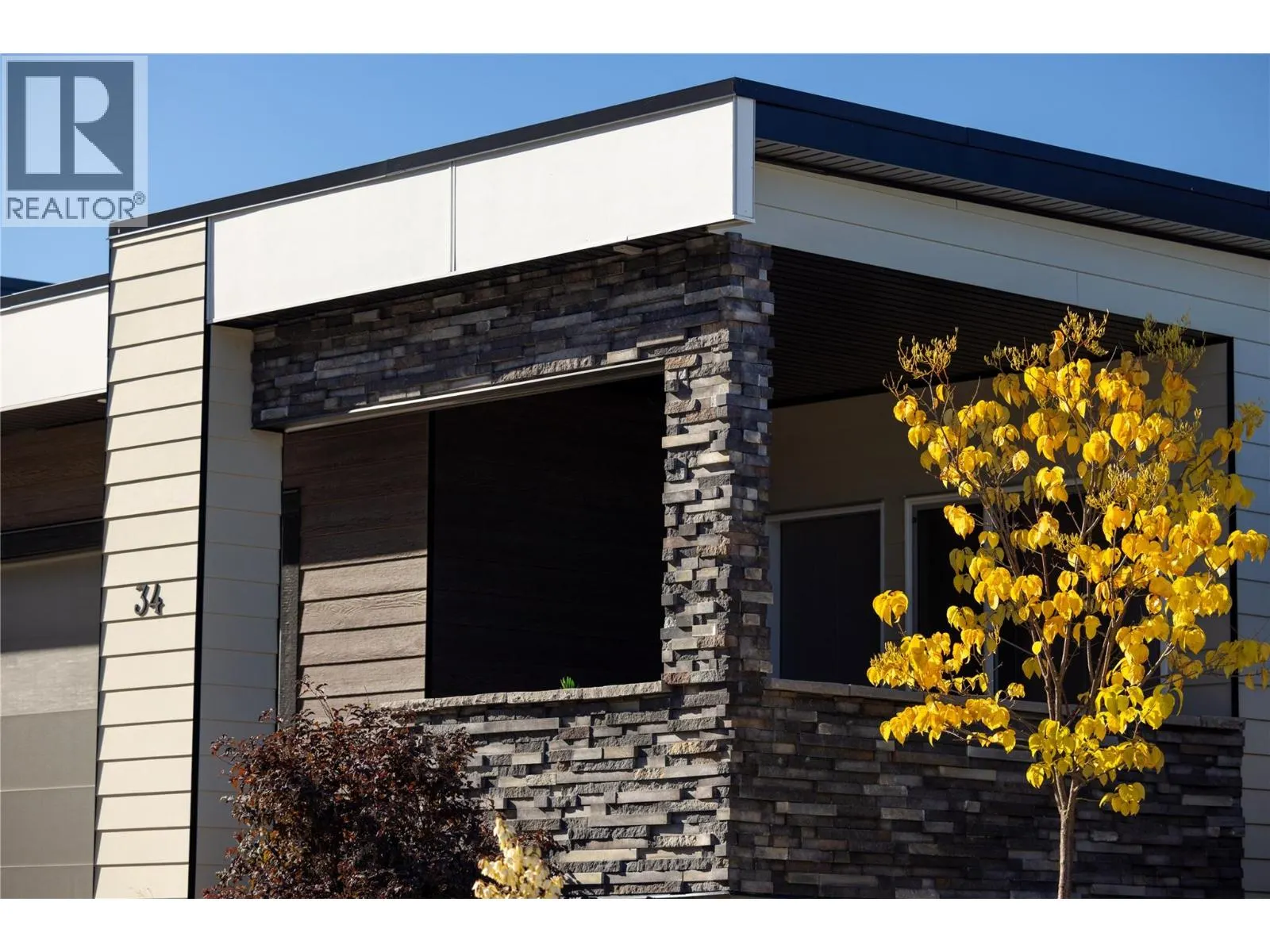 1000 Mt Robson Place Unit# 34