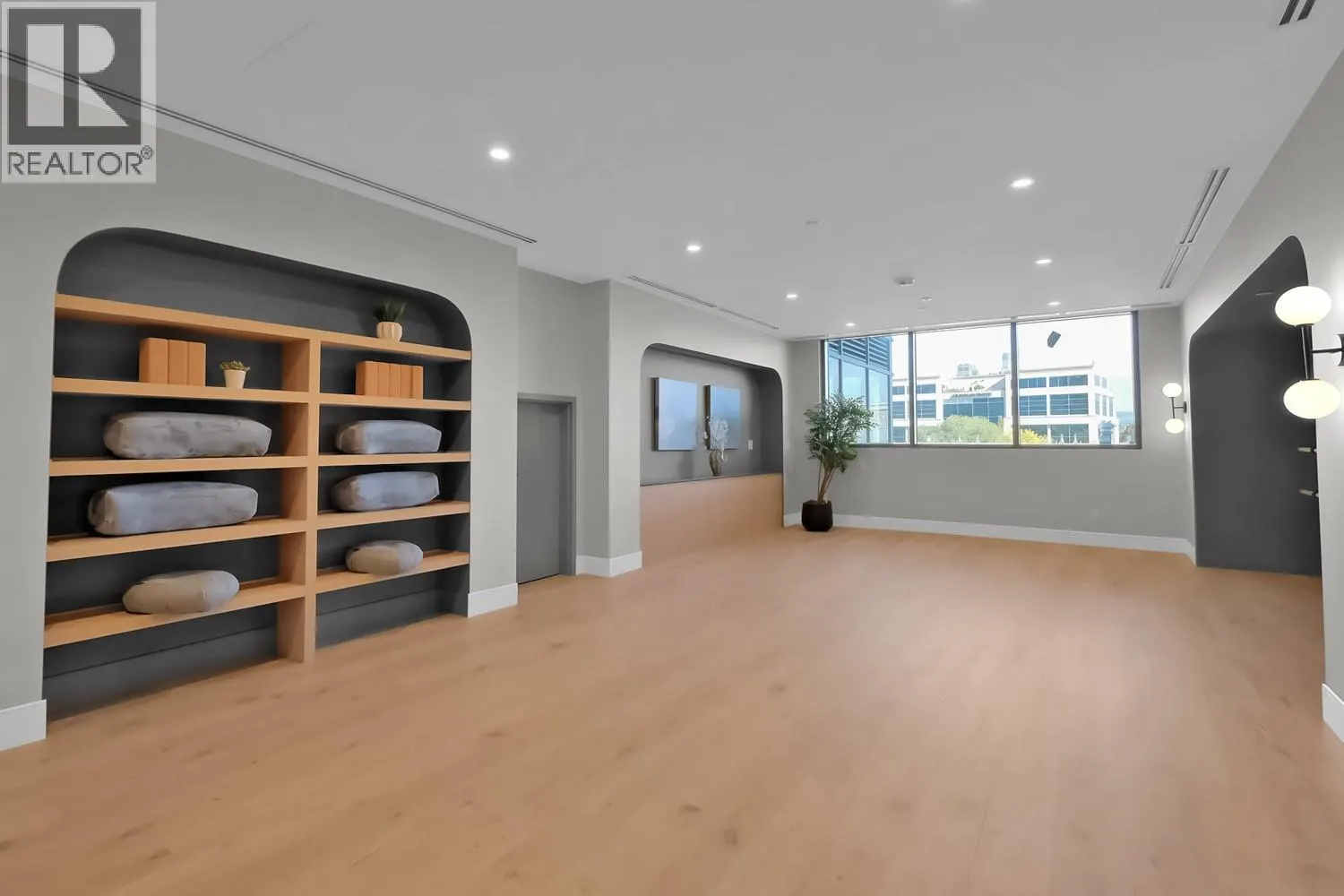 3411 Watt Road