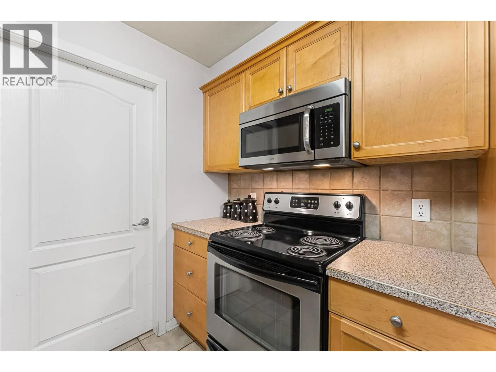 260 Franklyn Road Unit# 113