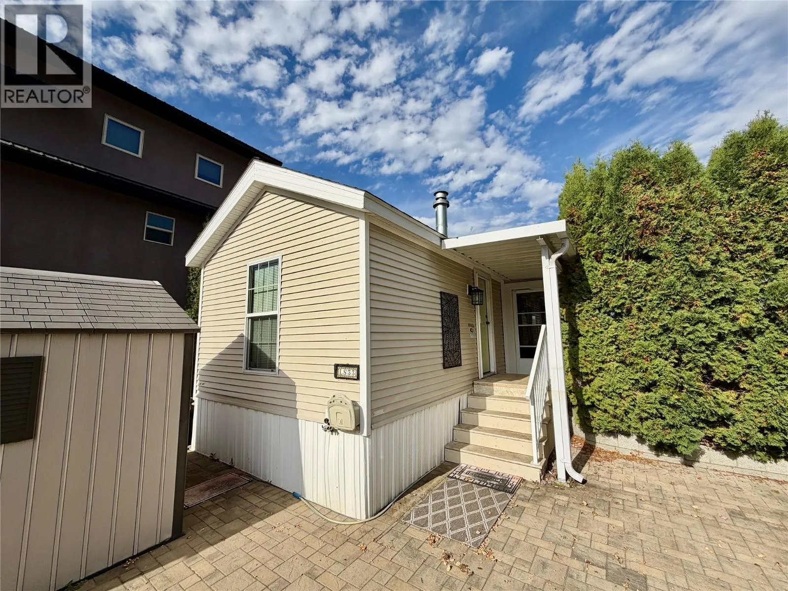 8192 Highway 97A Road Unit# LS33 Lot# LS33