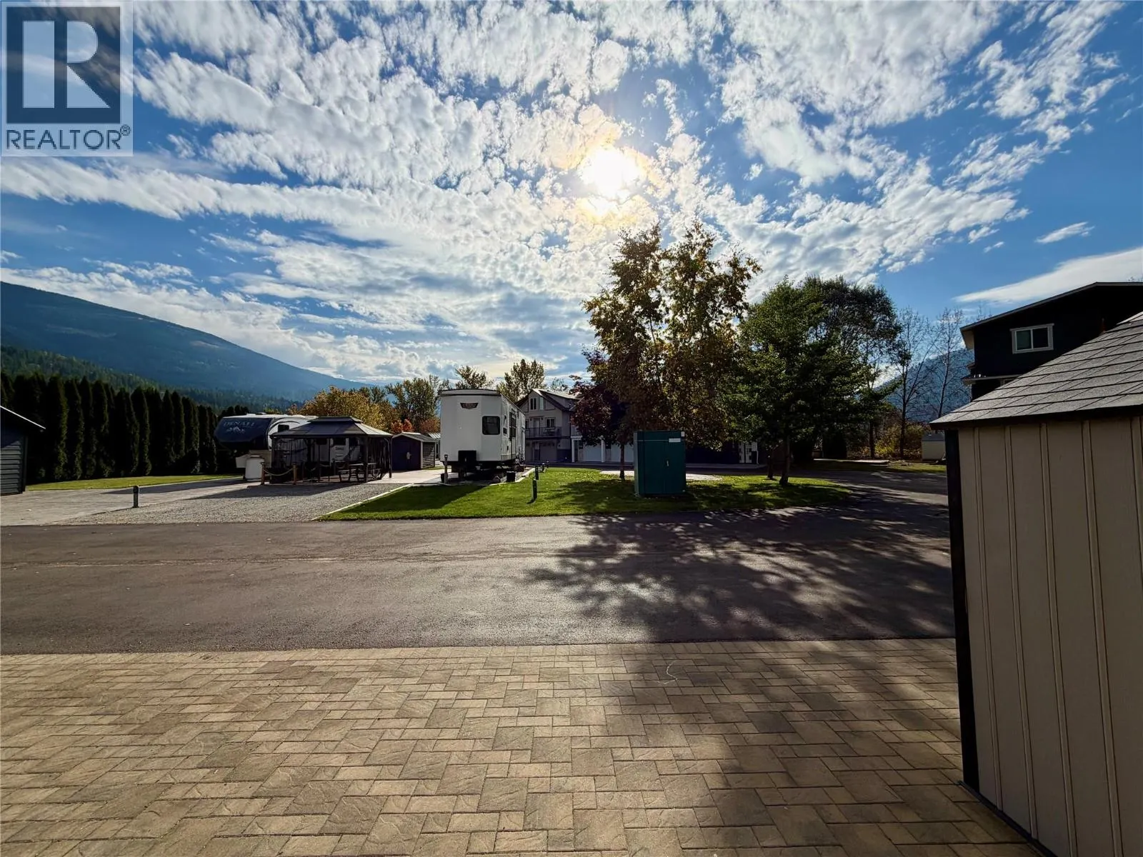 8192 Highway 97A Road Unit# LS33 Lot# LS33