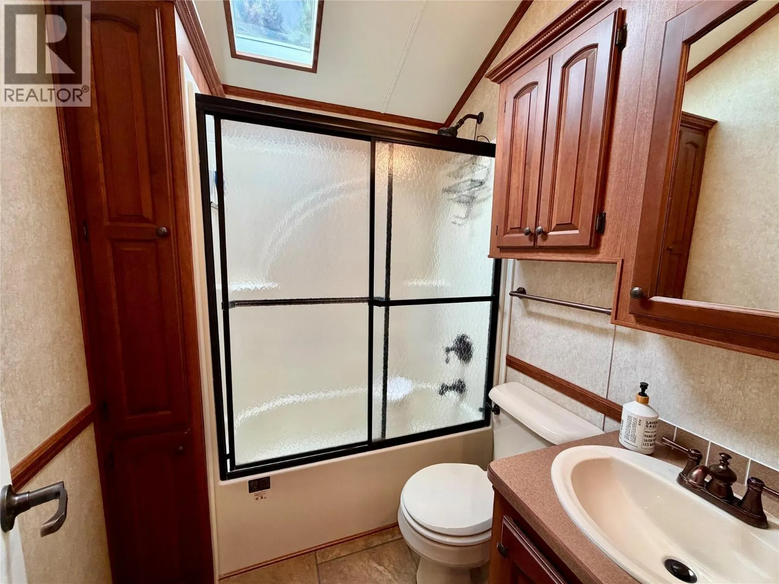 8192 Highway 97A Road Unit# LS33 Lot# LS33