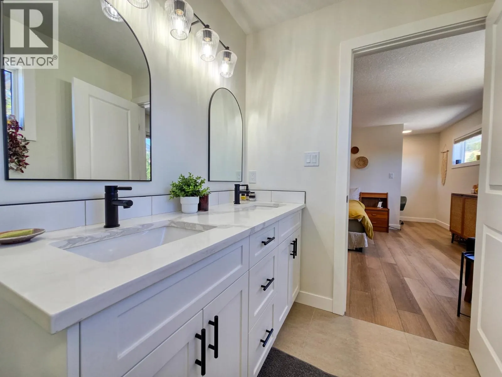 4830 Ridge Road Unit# 4