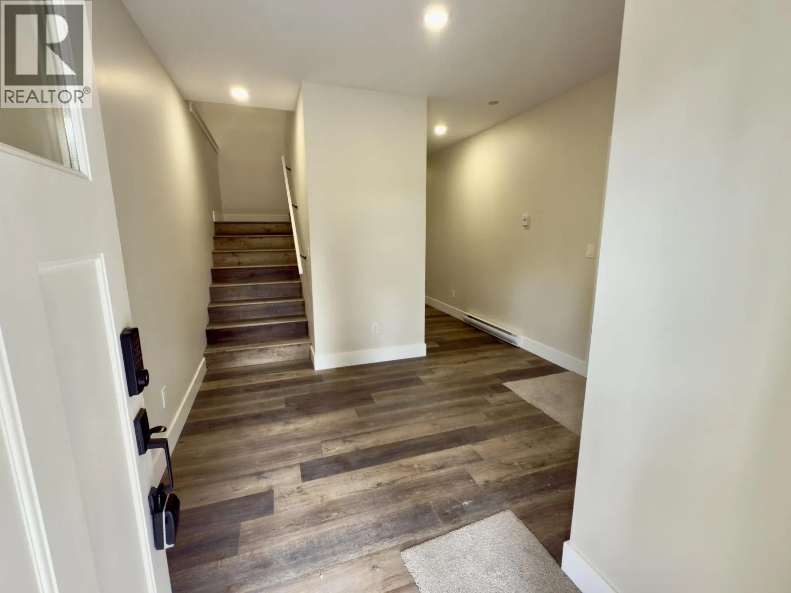 1938 Foxwood Trail Unit# 3