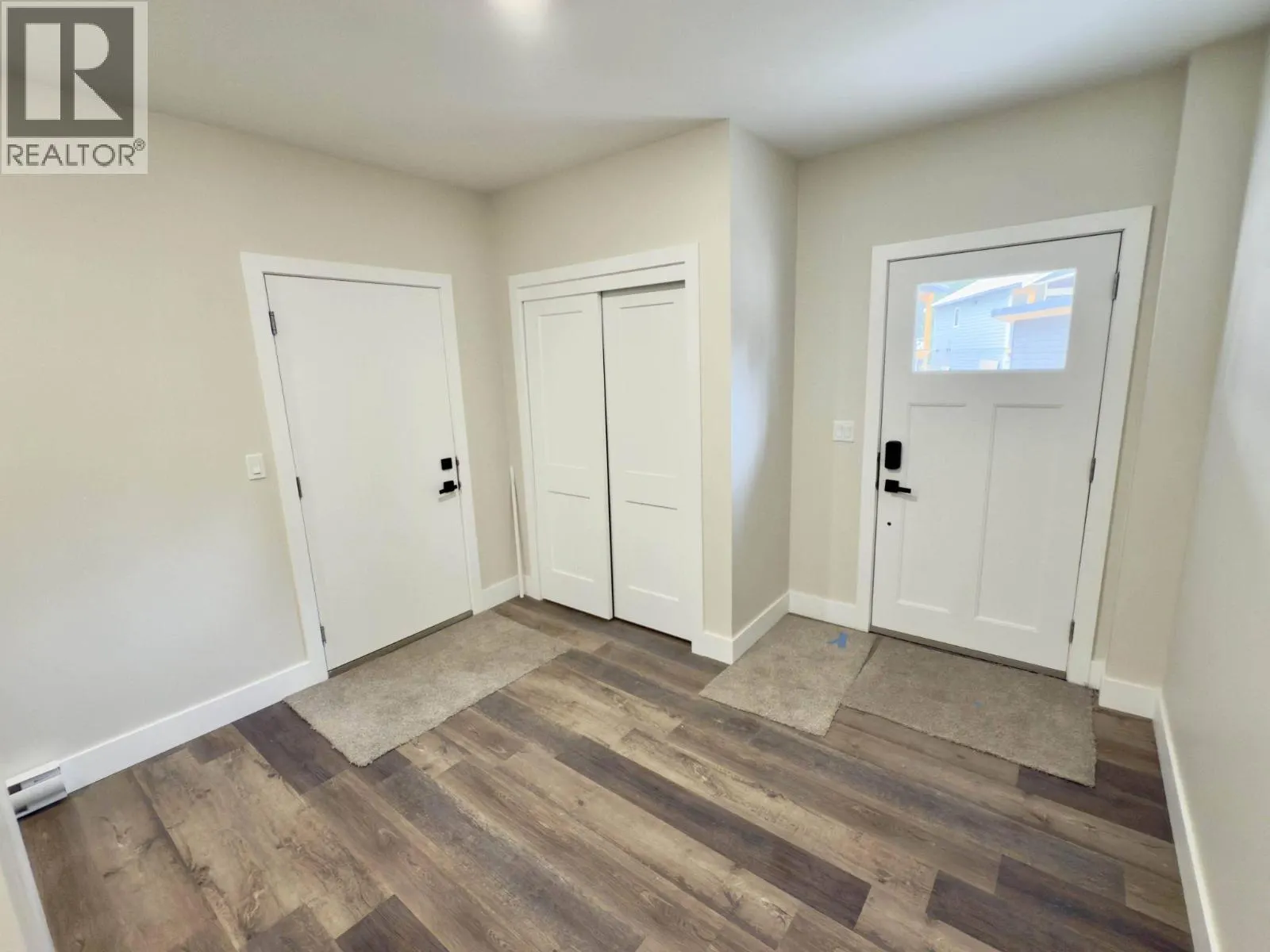 1938 Foxwood Trail Unit# 3