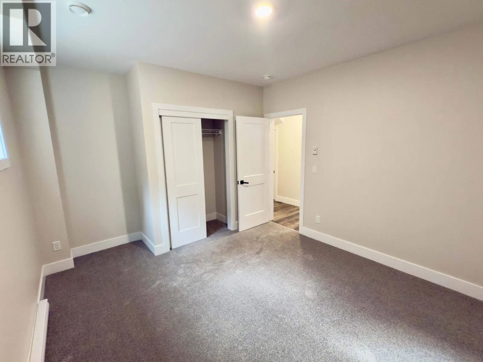 1938 Foxwood Trail Unit# 3