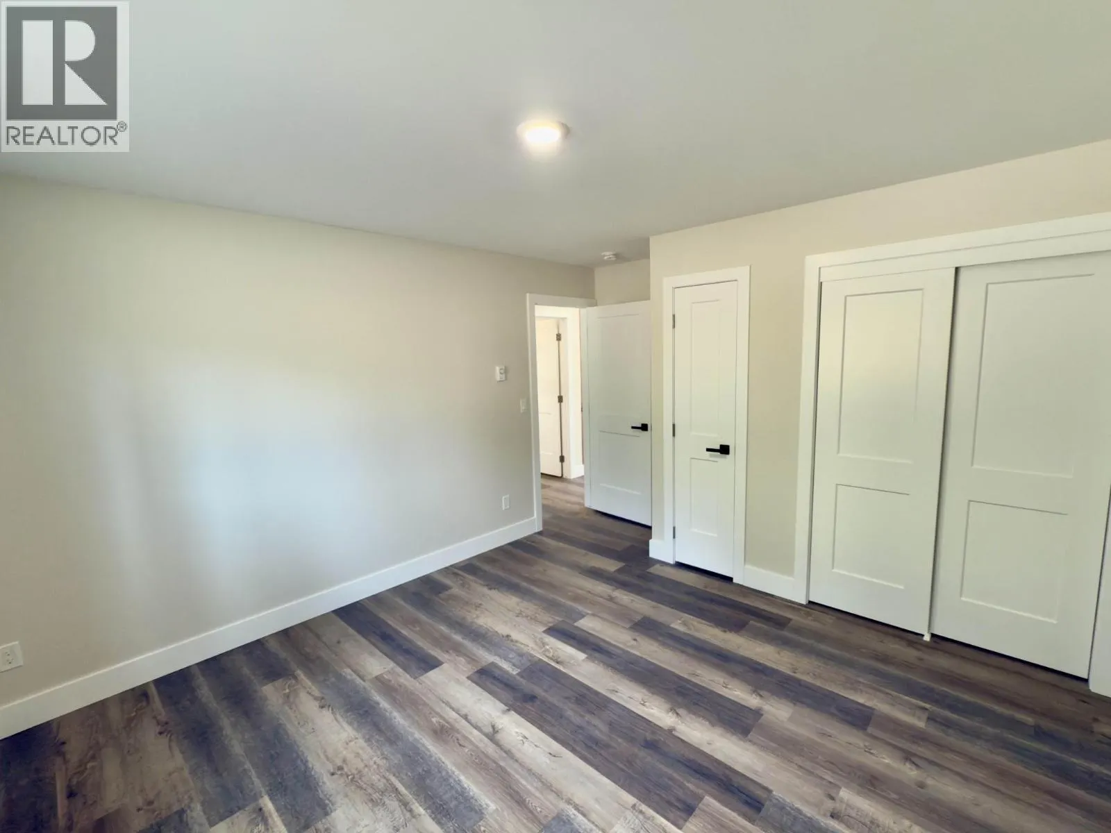 1938 Foxwood Trail Unit# 3