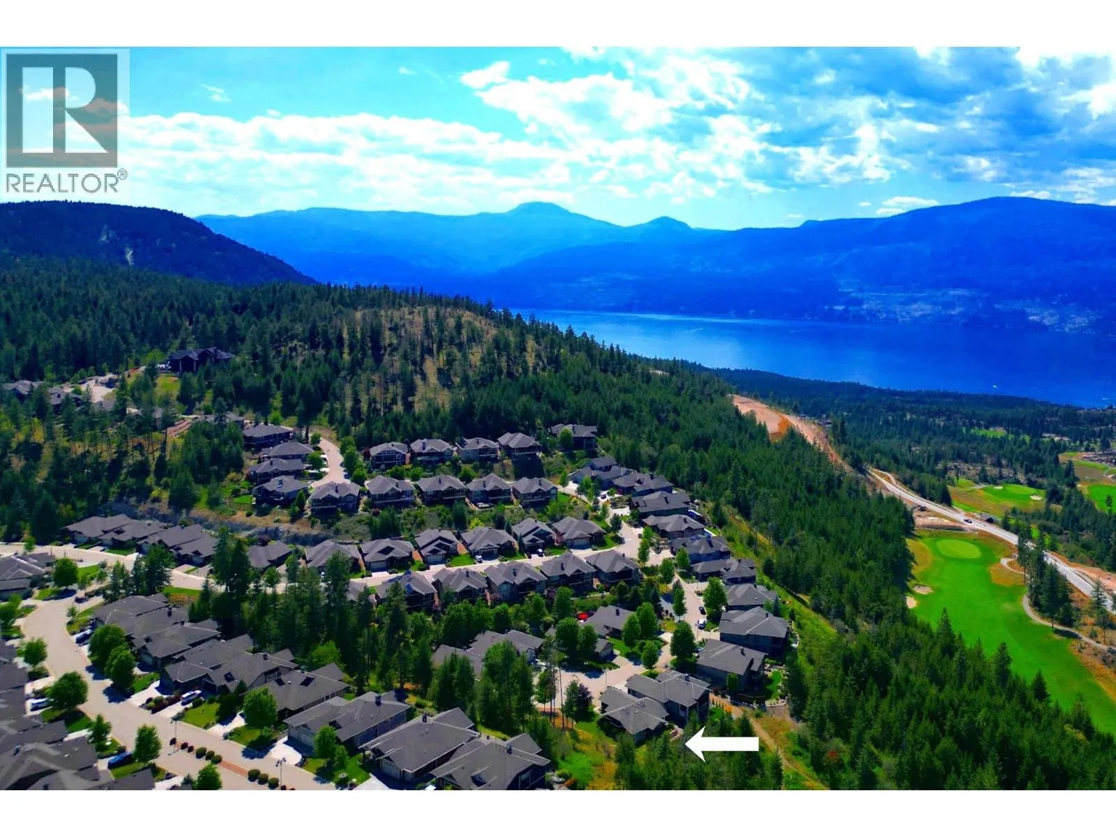 501 Longspoon Bay