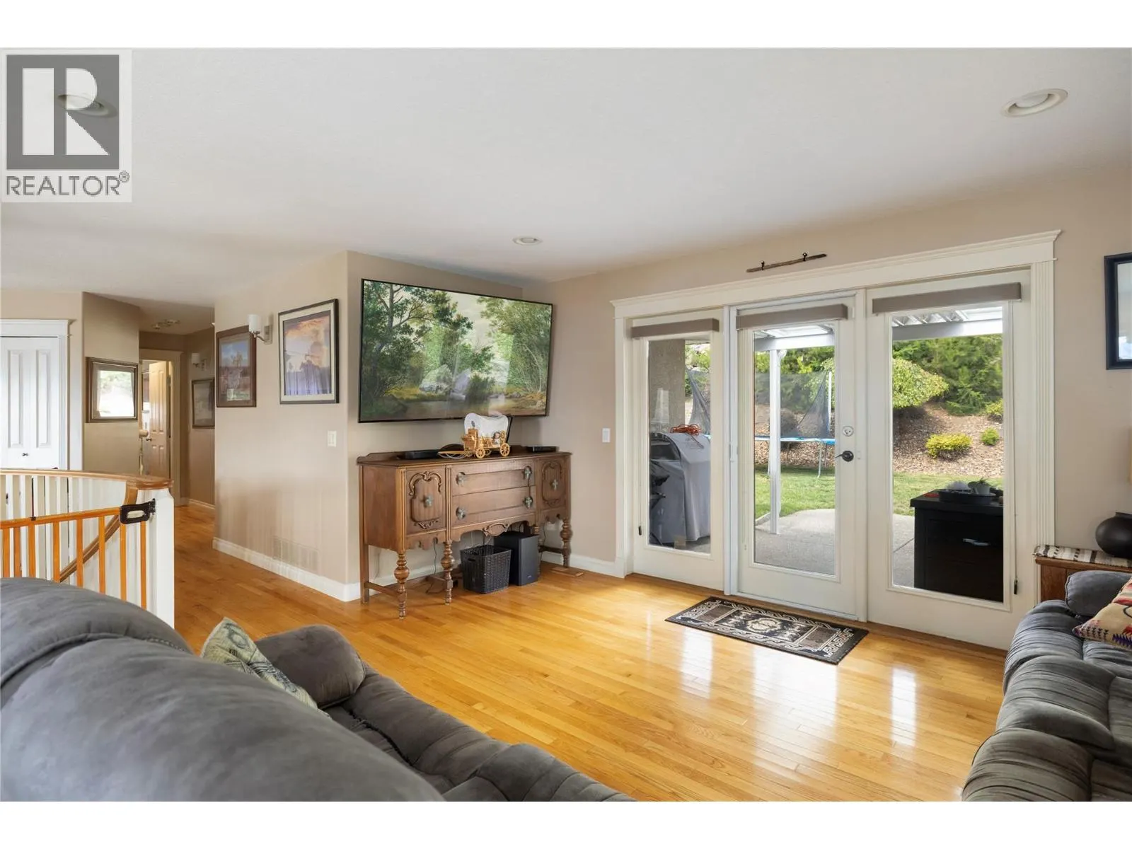 685 Mt York Drive