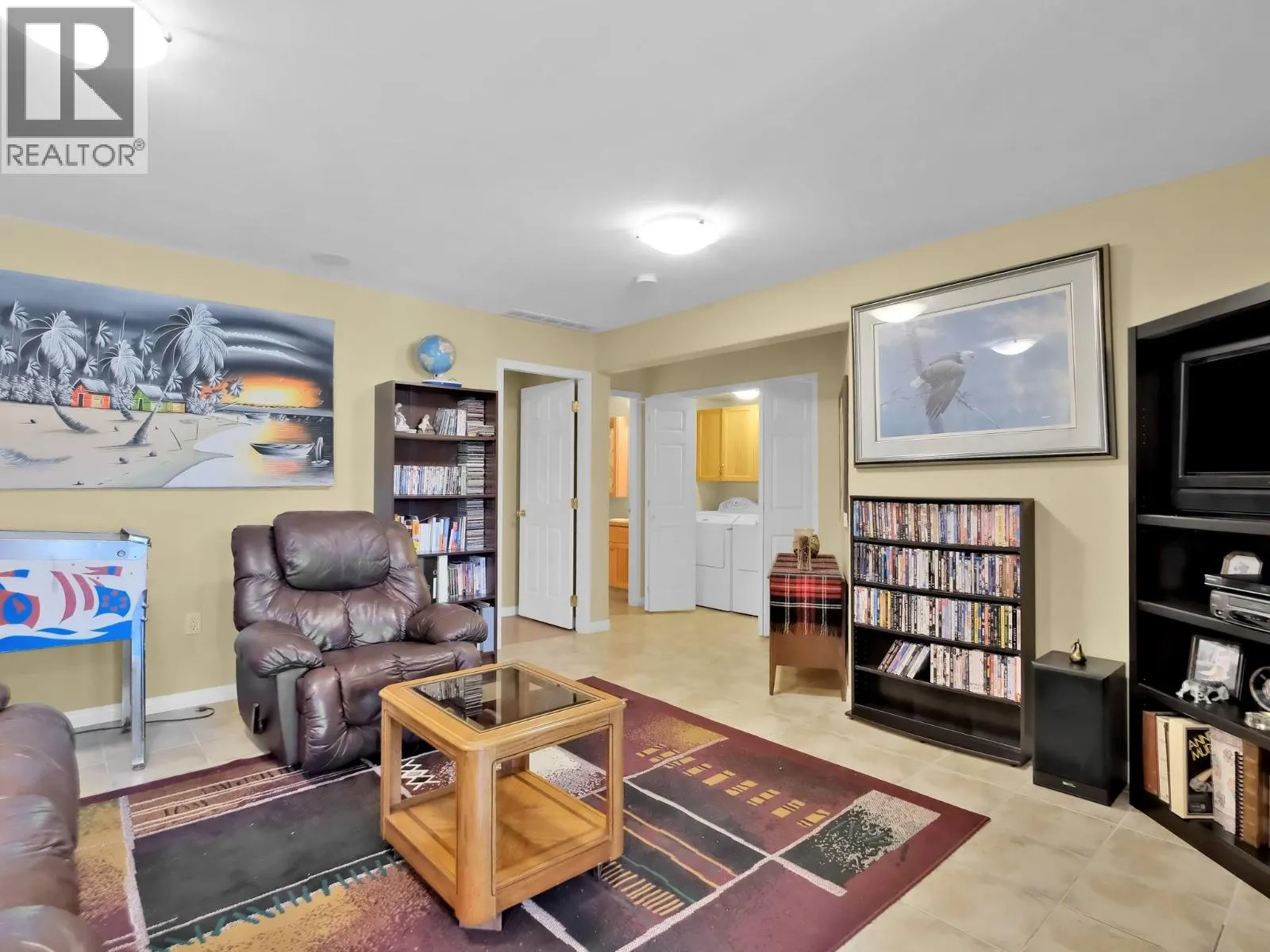 695 Pineview Road Unit# 102