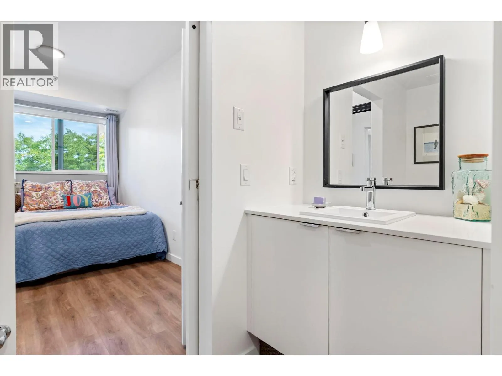 615 Rutland Road N Unit# 309