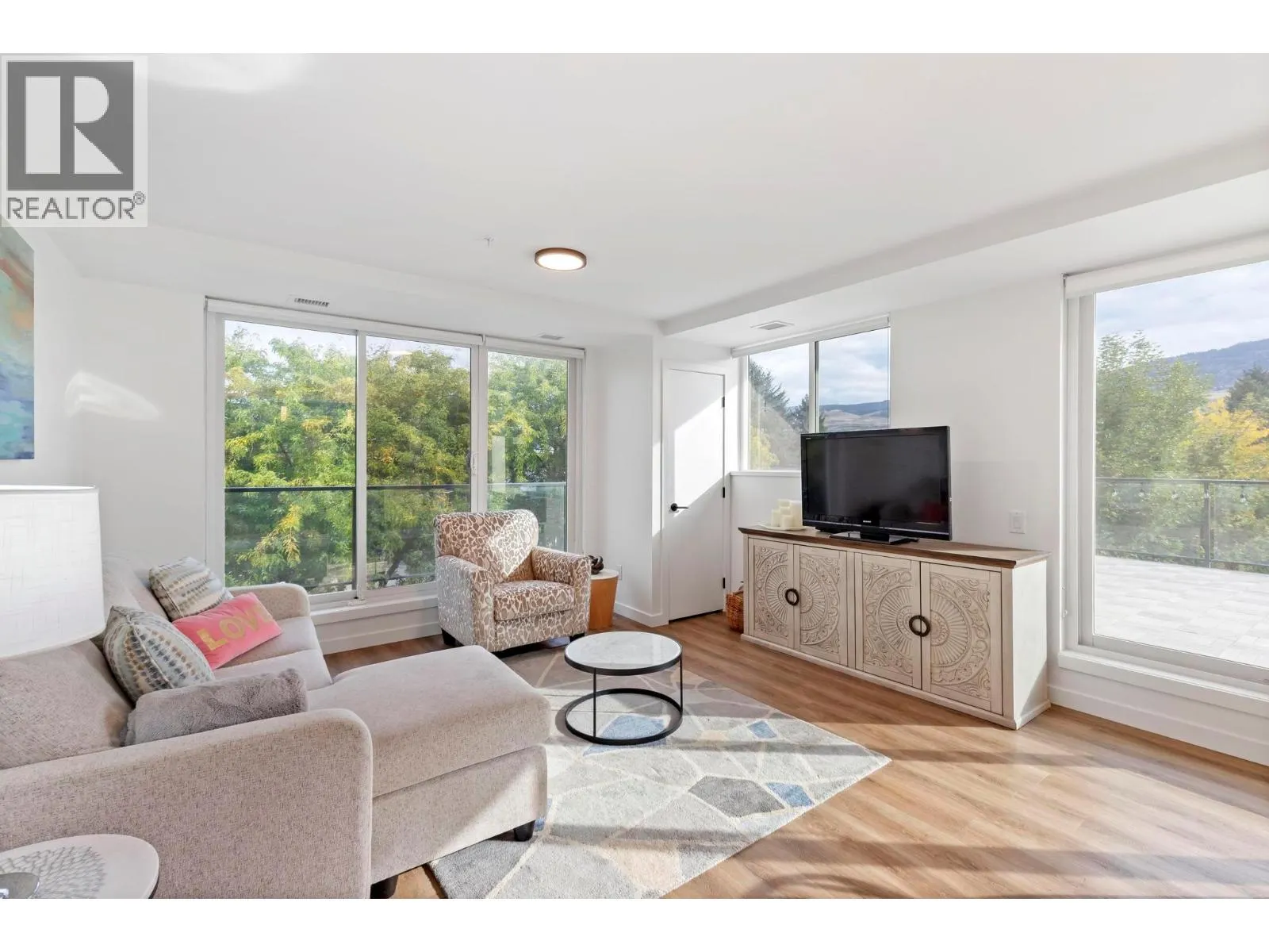 615 Rutland Road N Unit# 309