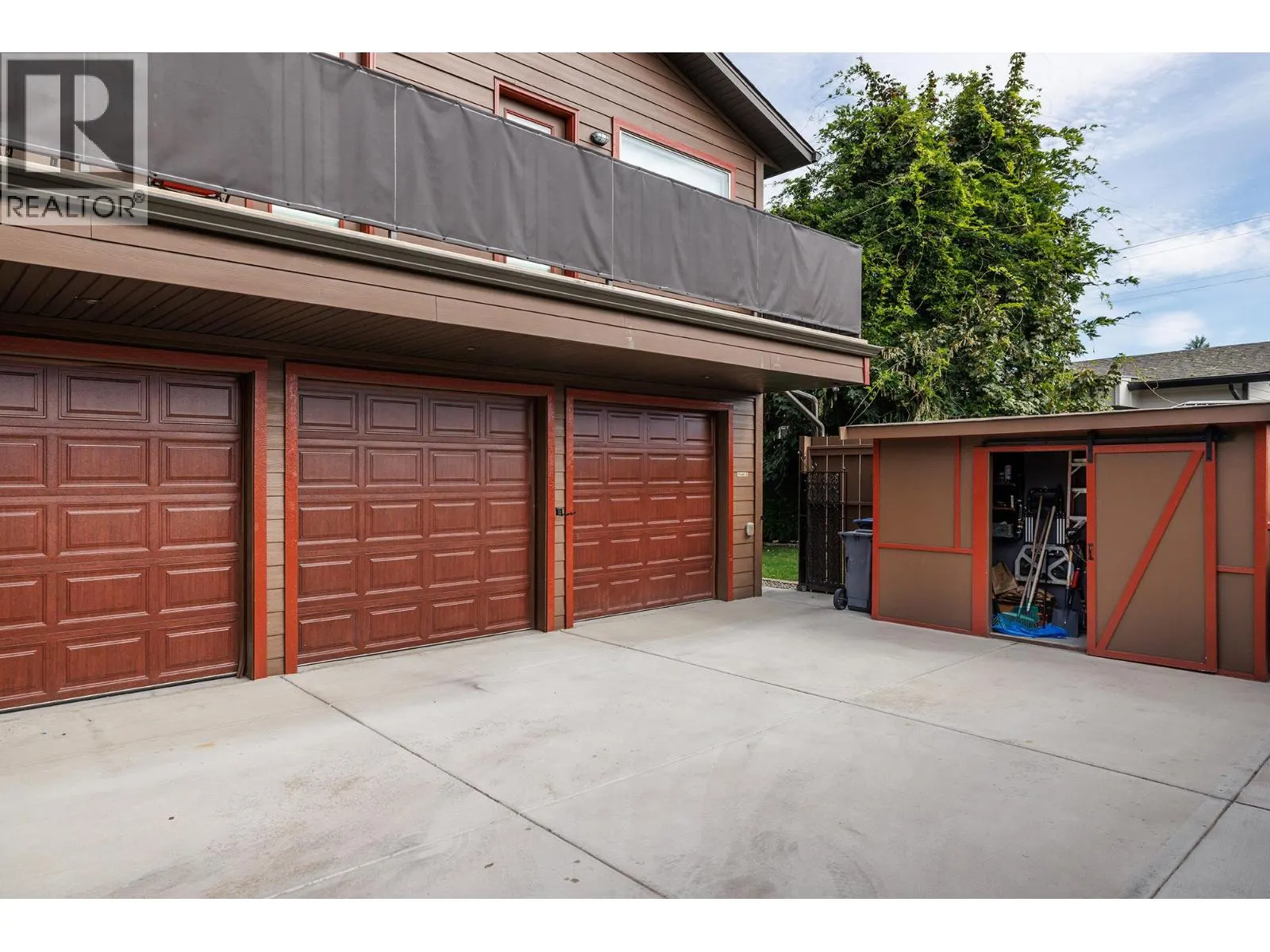 582 Radant Road
