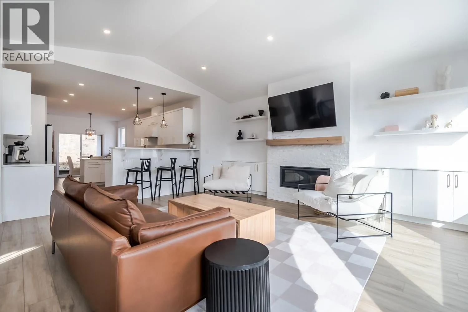 293 PARK Drive