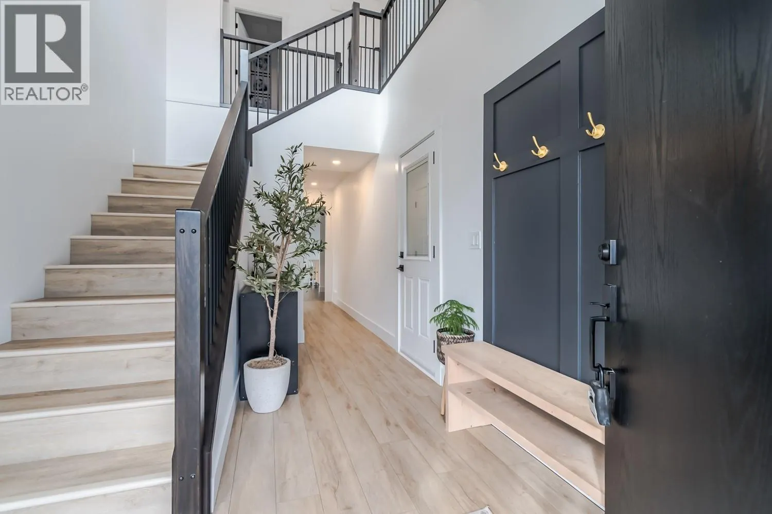 293 PARK Drive
