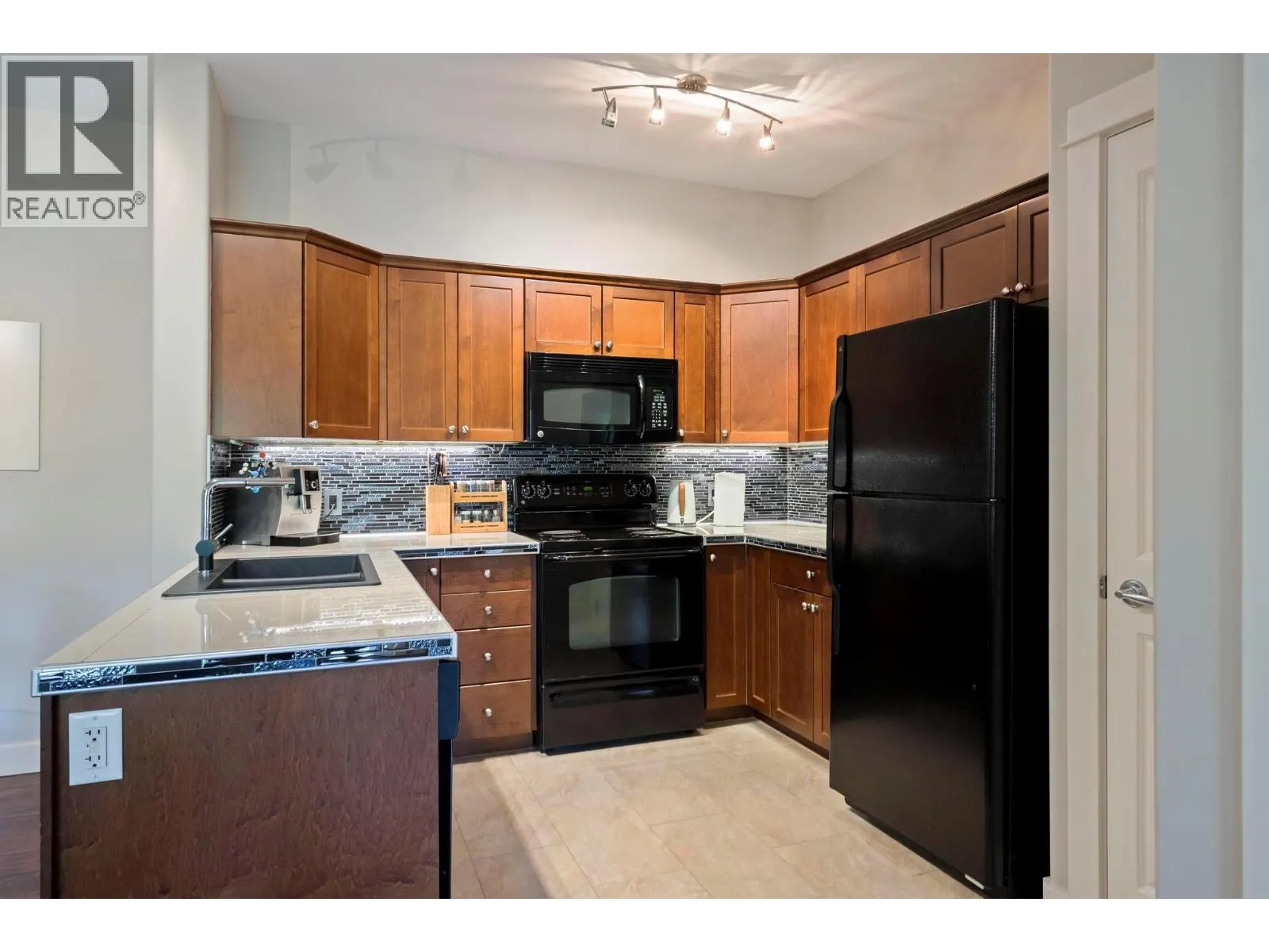 2611 Stillwater Way Unit# 214