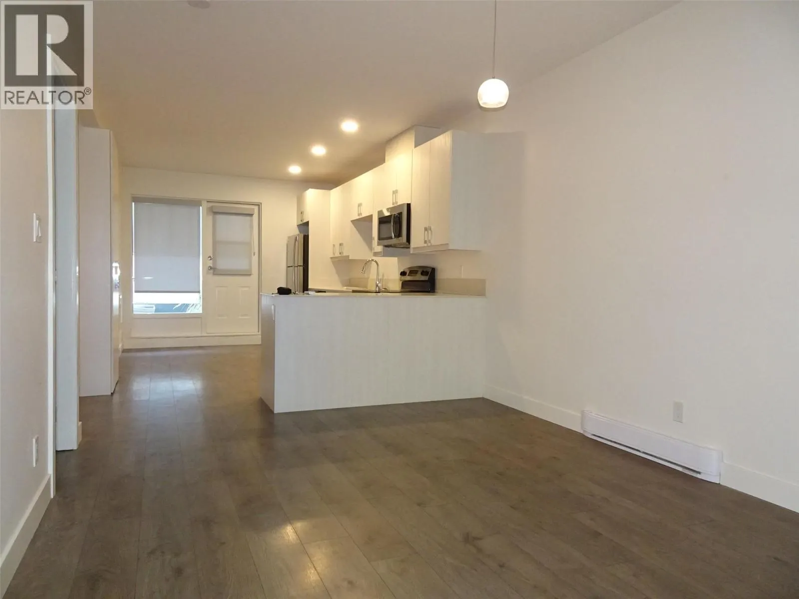 166 McPherson Crescent
