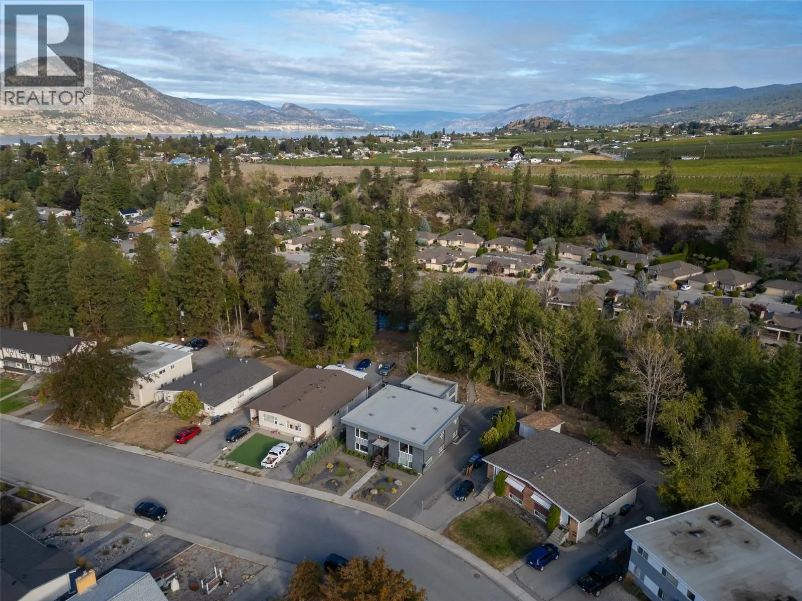 166 McPherson Crescent