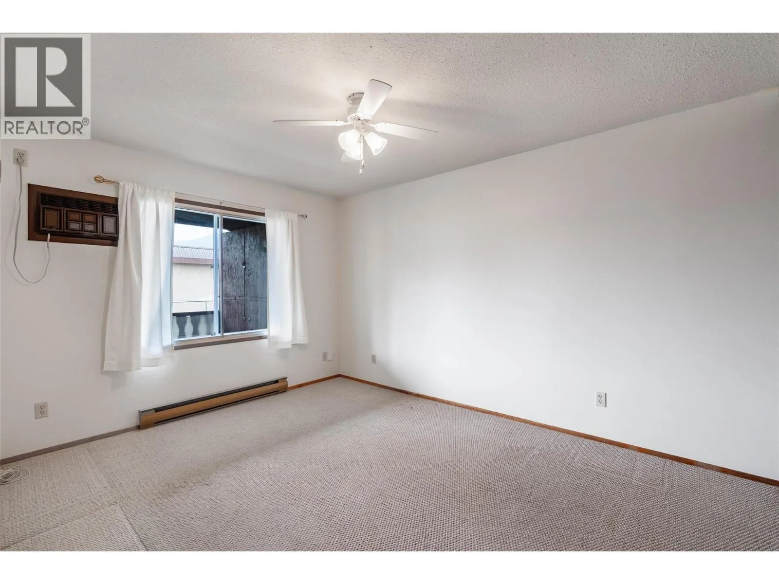 5862 Airport Street Unit# 3