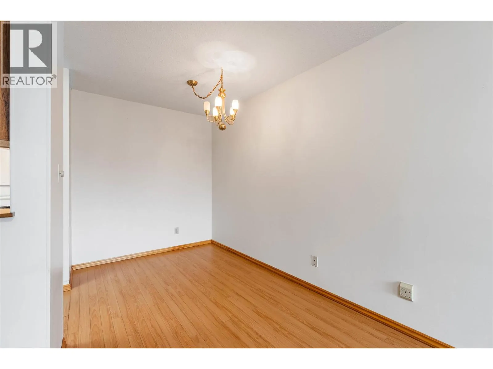 5862 Airport Street Unit# 3