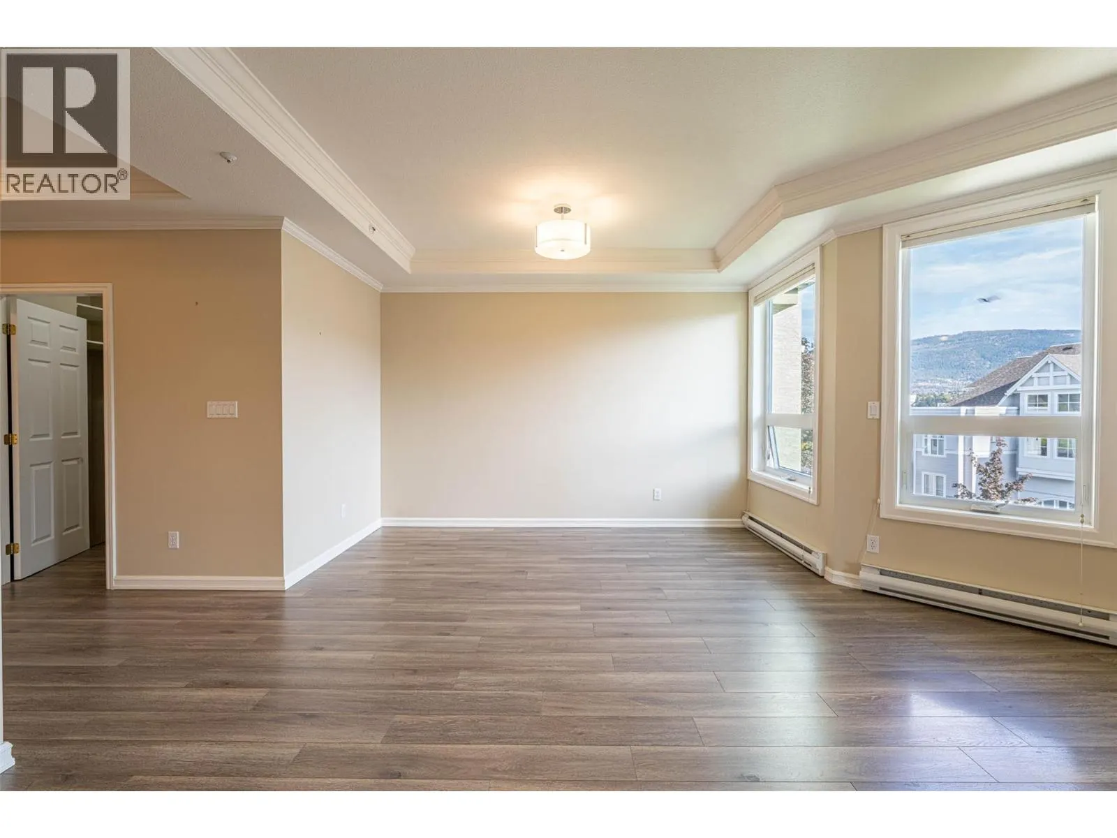 3300 Centennial Drive Unit# 411