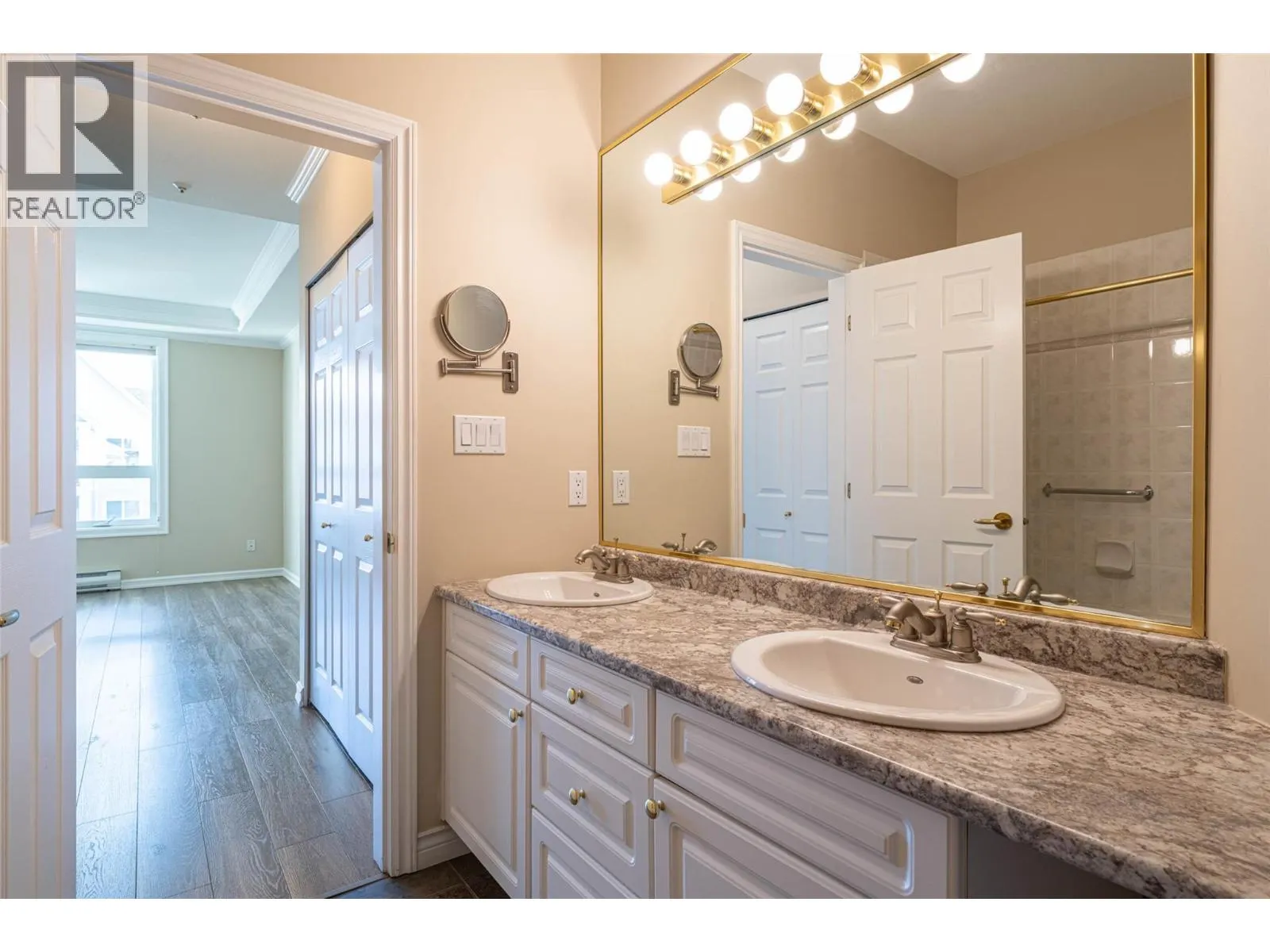 3300 Centennial Drive Unit# 411