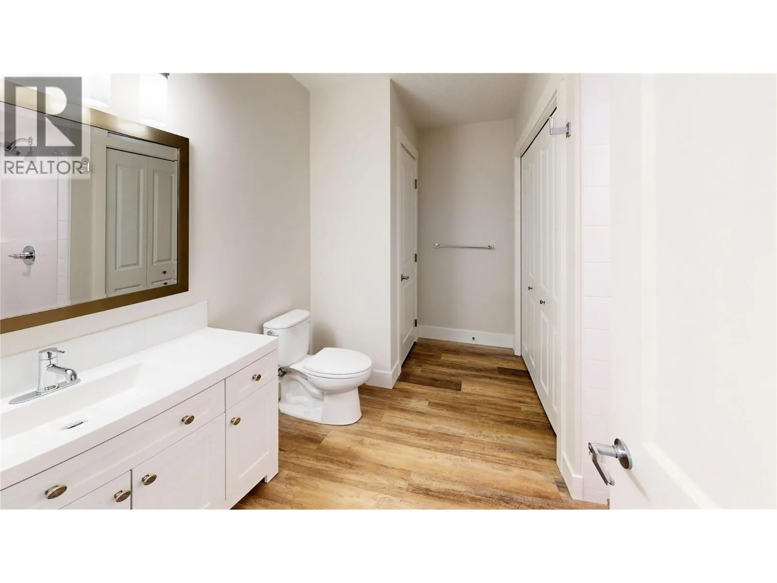 4868 Riverview Drive Unit# 118