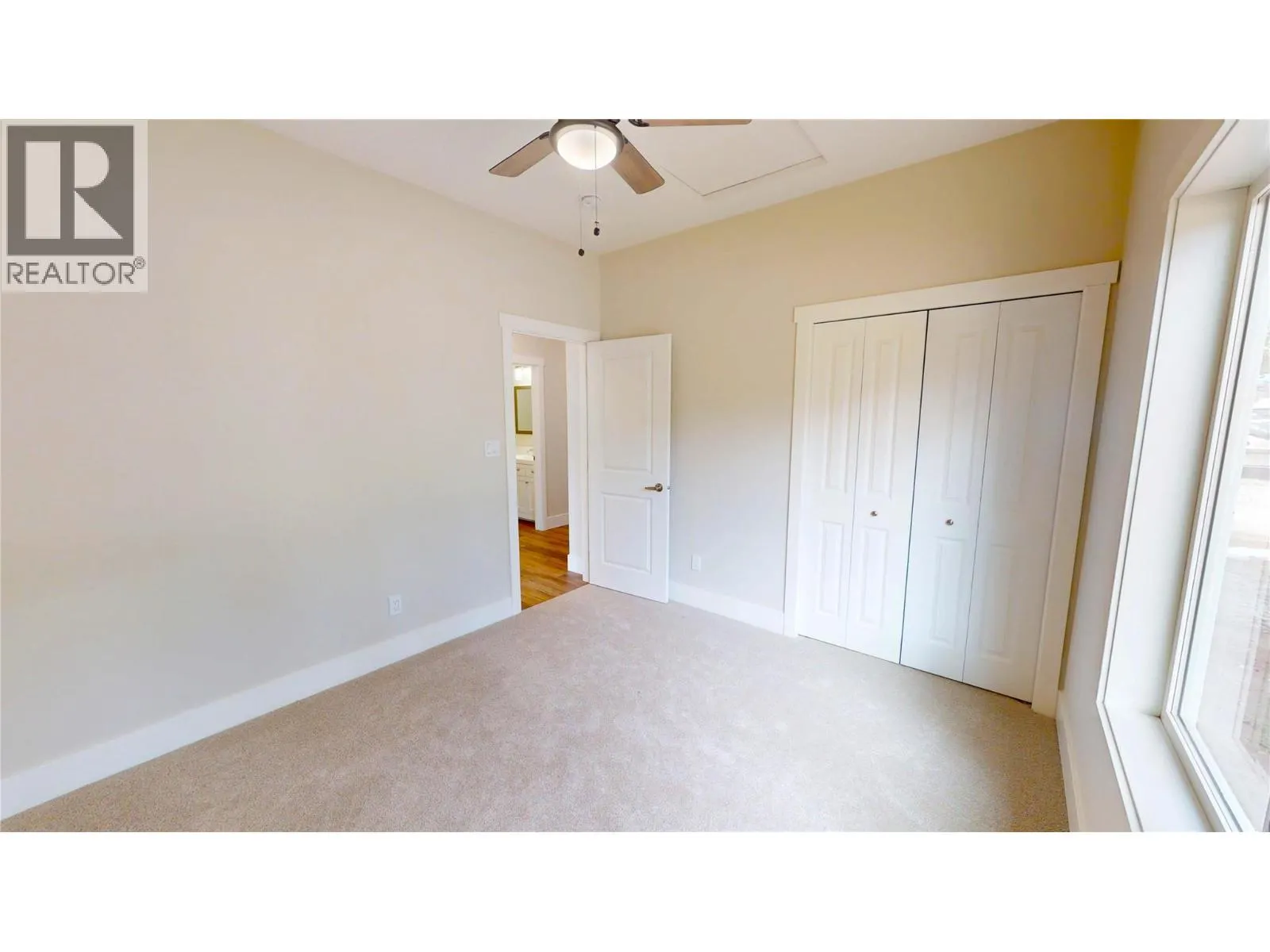 4868 Riverview Drive Unit# 118