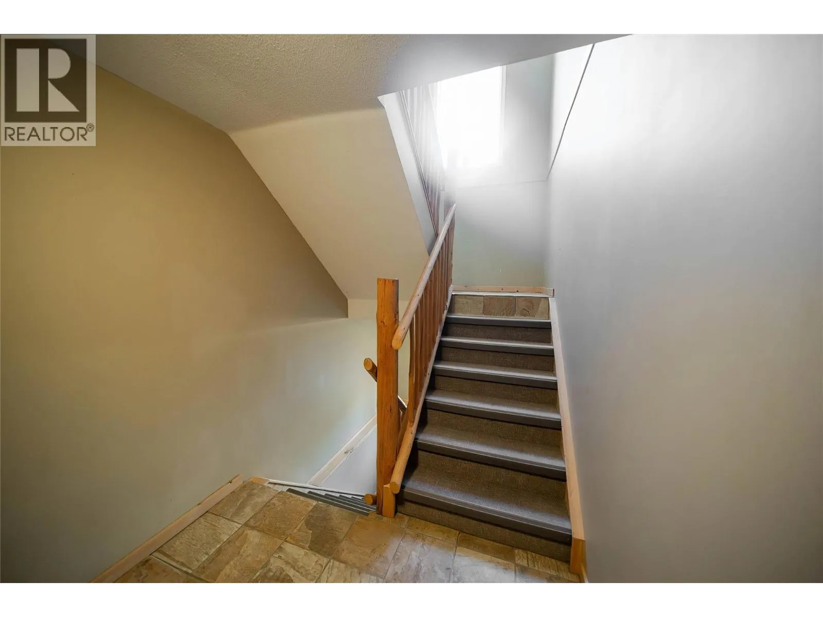 910 Dogwood Drive Unit# 303